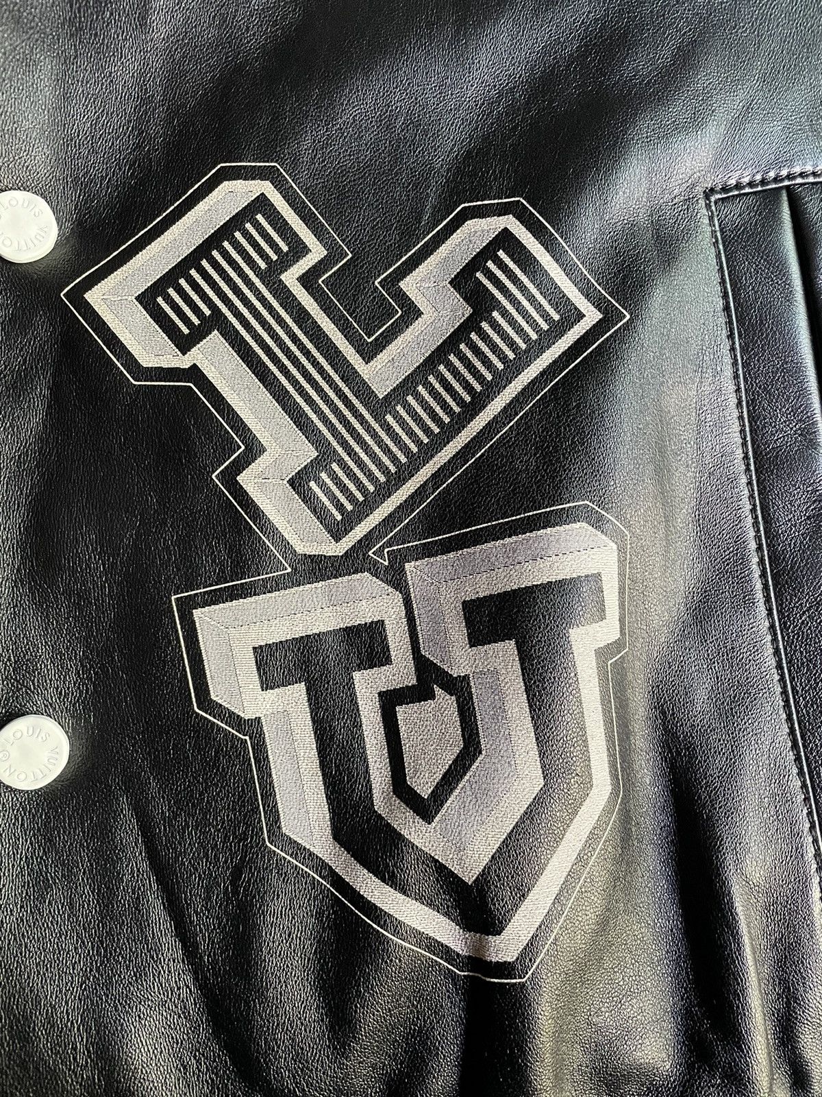 Louis Vuitton Louis Vuitton Black Leather Varsity Jacket Size US L / EU 52-54 / 3 - 3 Thumbnail