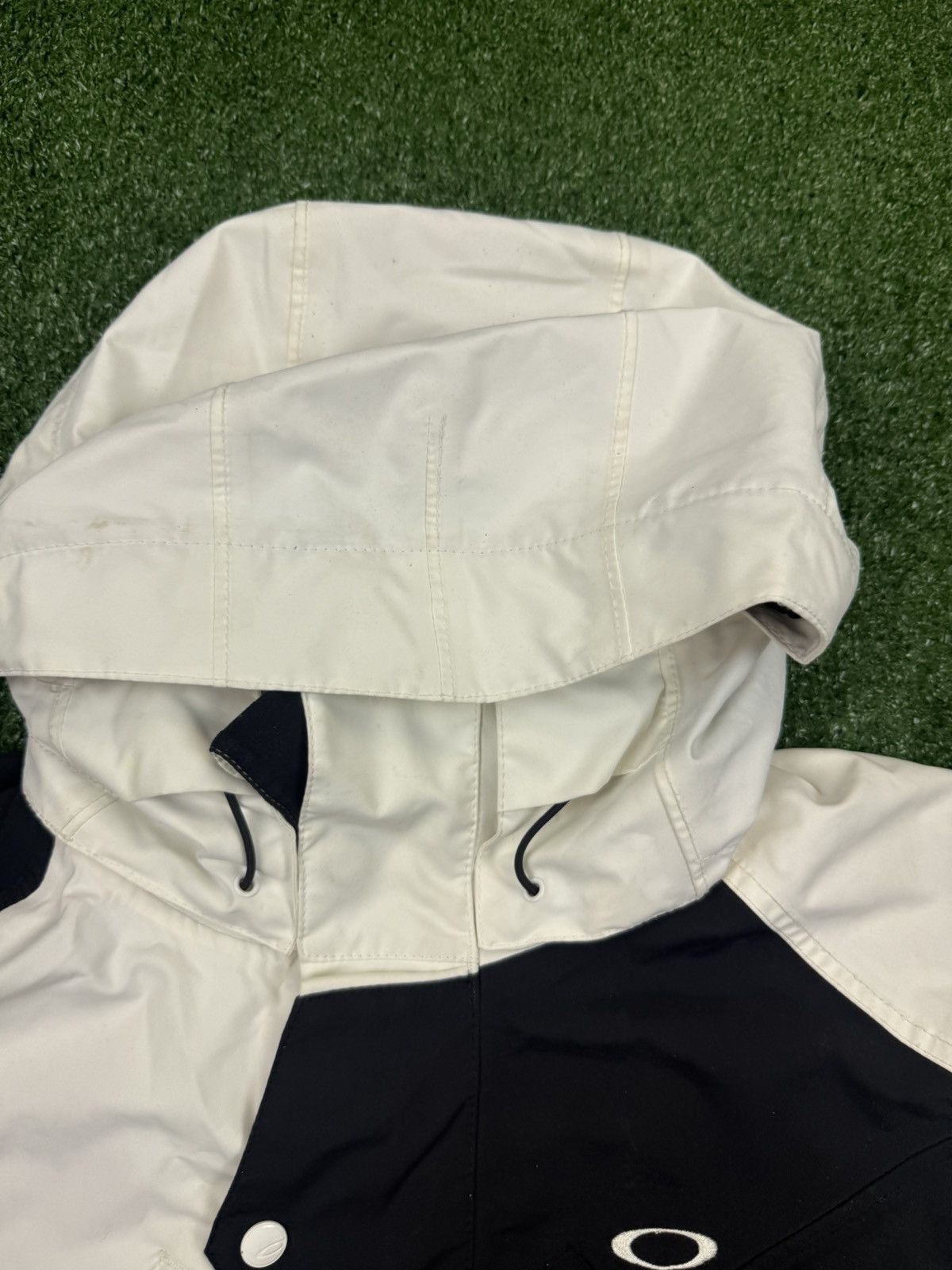Oakley Y2k Oakley technical hooded jacket men’s small logo Size US S / EU 44-46 / 1 - 7 Thumbnail