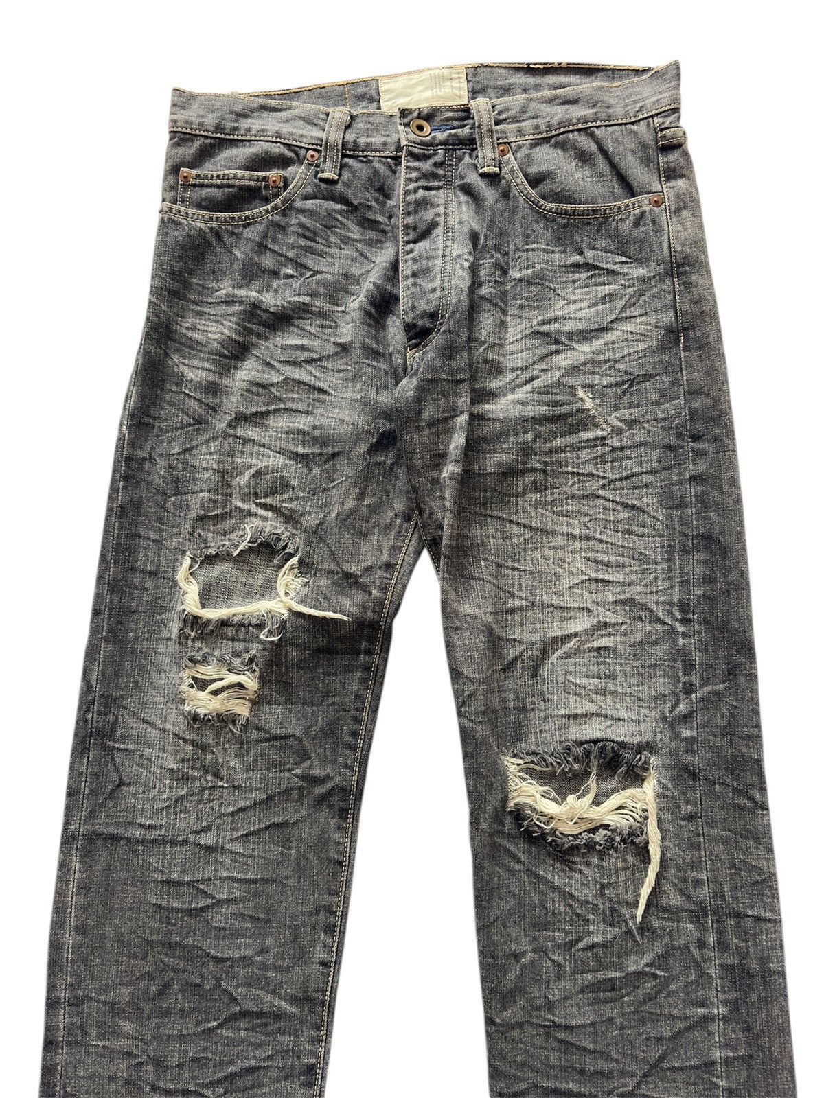 Nozomi Ishiguro NOZOMI ISHIGURO DISTRESSED JEANS Size US 31 - 3 Thumbnail