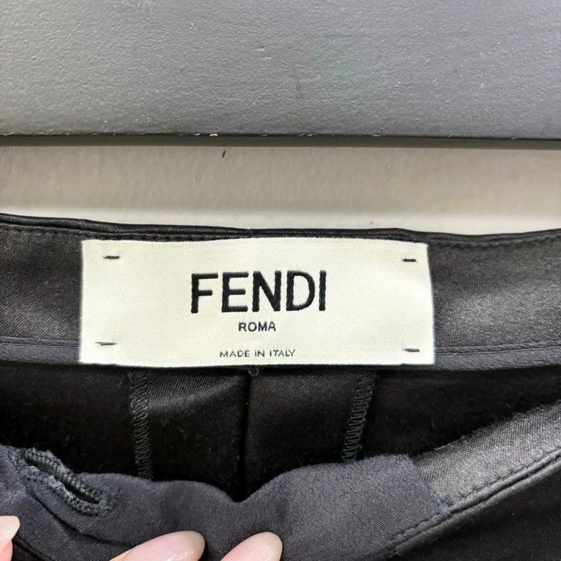Fendi Fendi Black High Waist Silk Shorts Size 36" / US 14 / IT 50 - 3 Thumbnail
