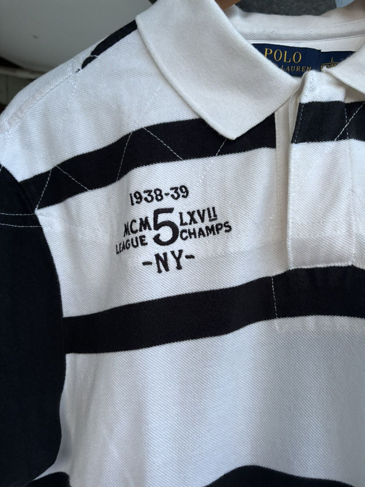 Polo Ralph Lauren Polo RL Champ Shield 5 Patch Black & White Striped Polo Size US L / EU 52-54 / 3 - 3 Thumbnail