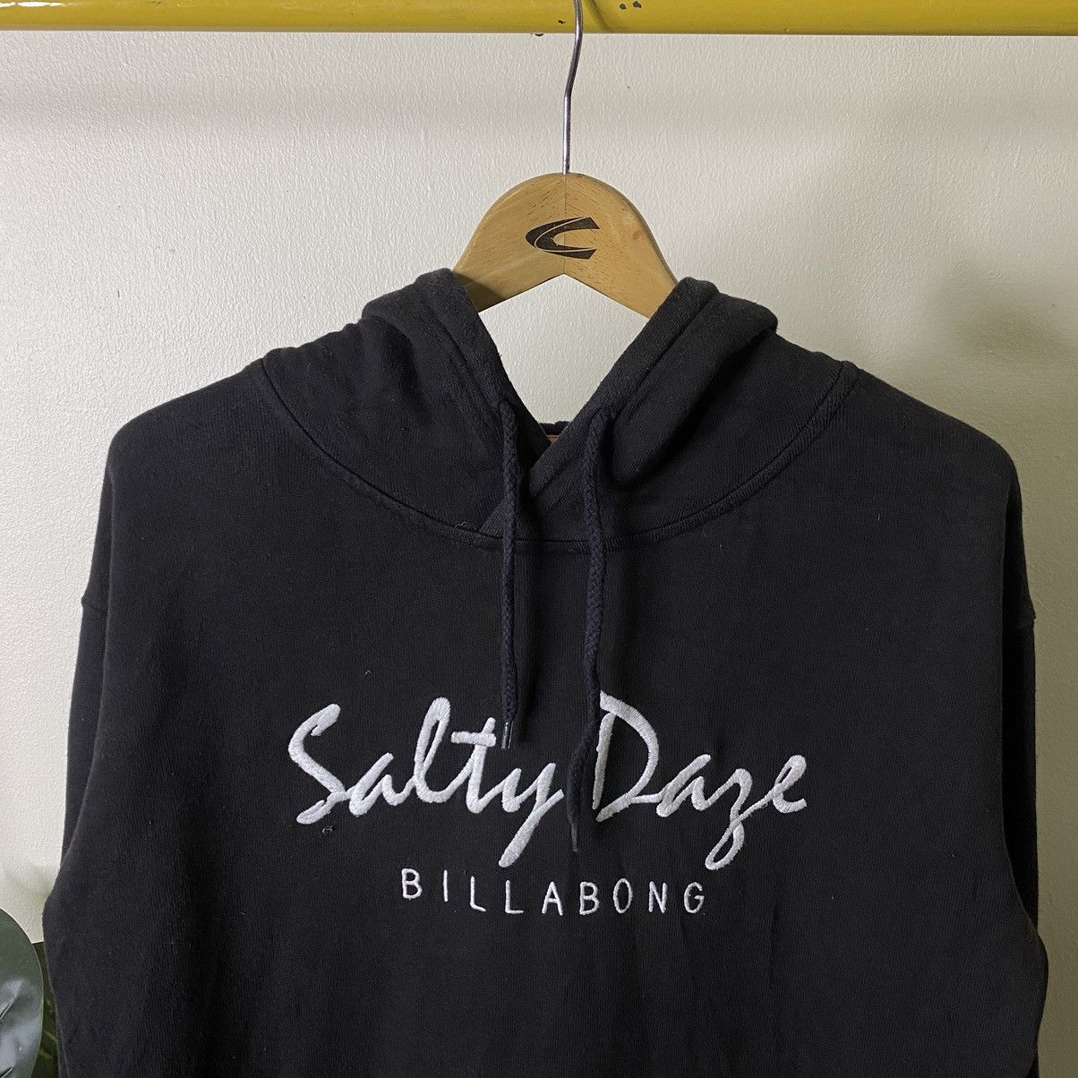 Billabong × Vintage Vintage Y2K Billabong Salty Dayz Pullover Hoodie Size US M / EU 48-50 / 2 - 2 Thumbnail