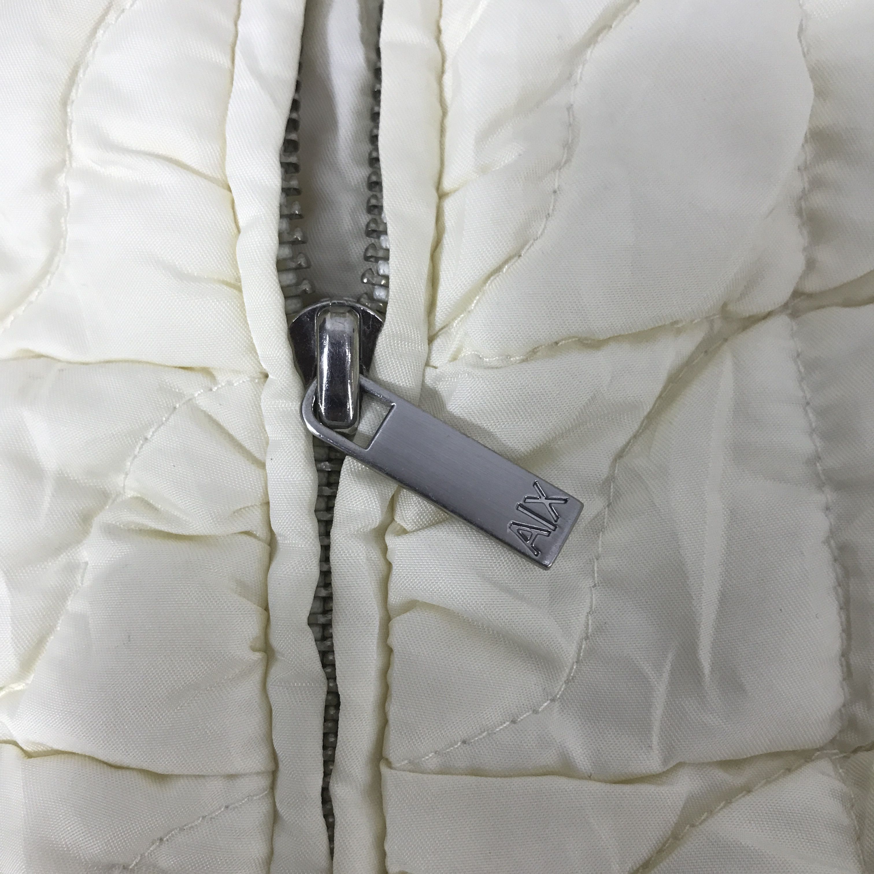 Armani Exchange Armani Exchange cropped design jacket K71B21 Size US S / EU 44-46 / 1 - 9 Thumbnail