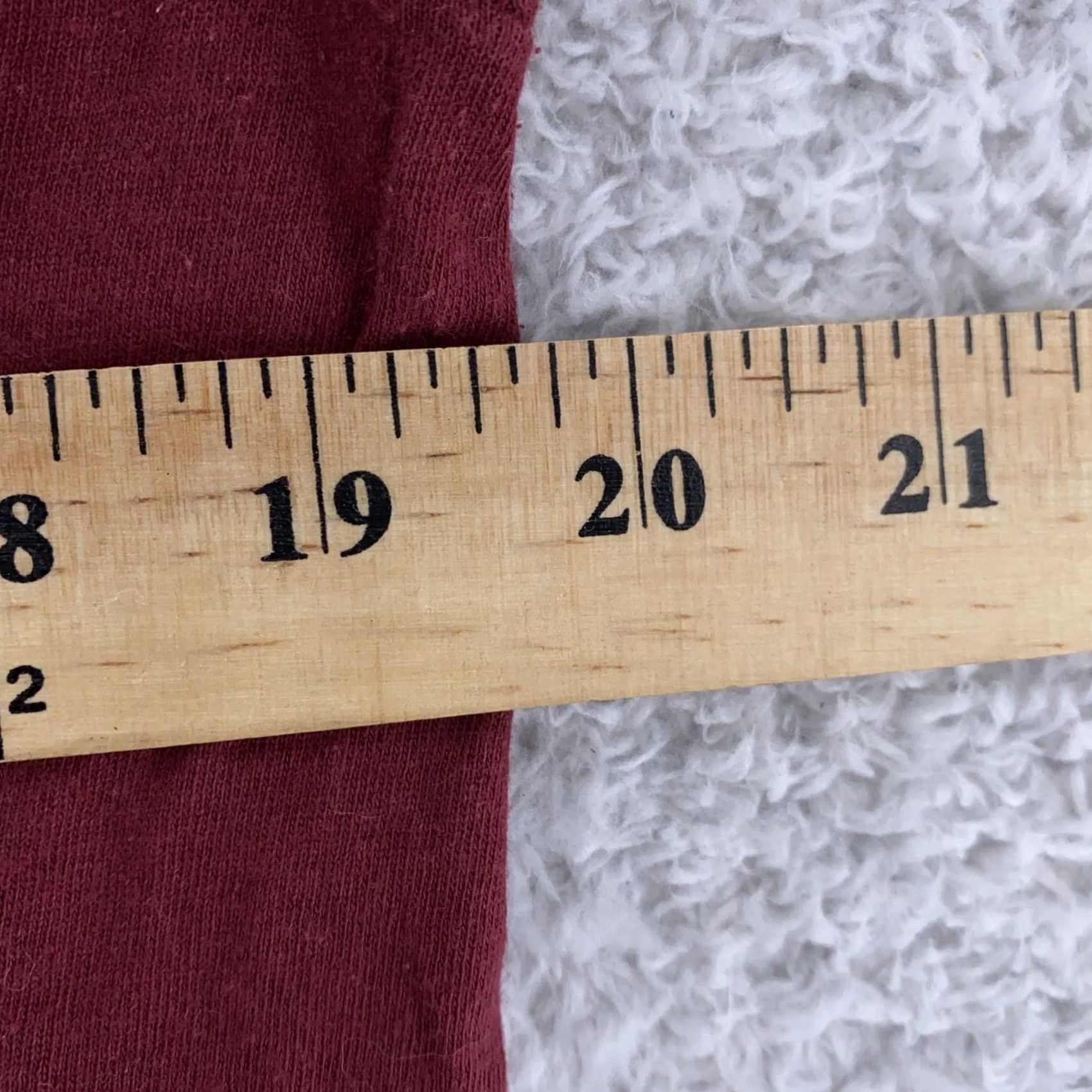 Hanes Hanes Blank Maroon Pocket Shirts Mens Medium Single Stitch USA Made Shirt Mens M Red Pocket Crew Neck Short Sleeve Cotton T-Shirt Size US M / EU 48-50 / 2 - 5 Thumbnail