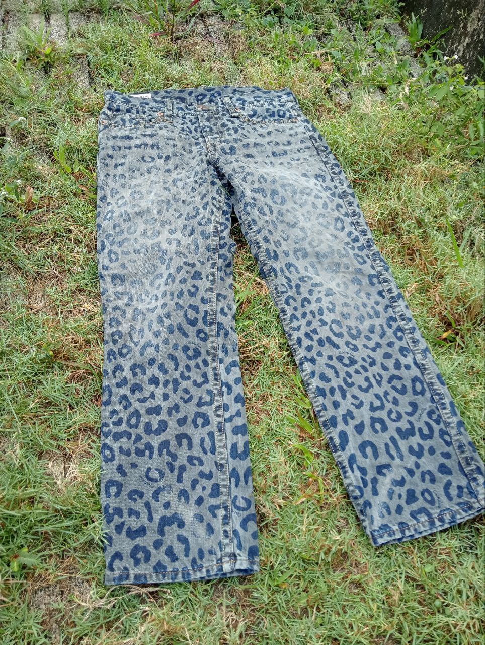 Japanese Brand Vintage CoAndLu Japan Leopard Jeans Size US 28 / EU 44 - 3 Thumbnail