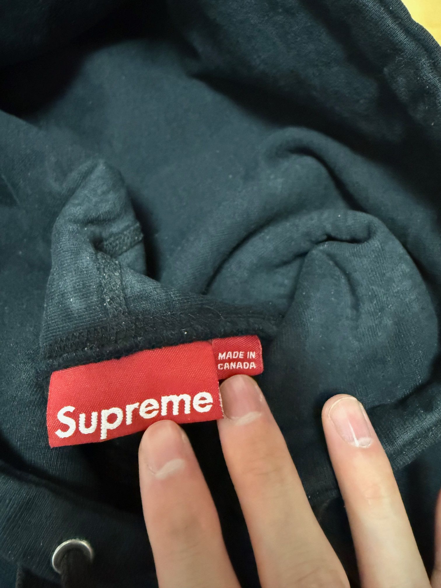 Supreme 2006 Supreme Black on Black Box Logo Hoodie - Size L Size US L / EU 52-54 / 3 - 3 Thumbnail