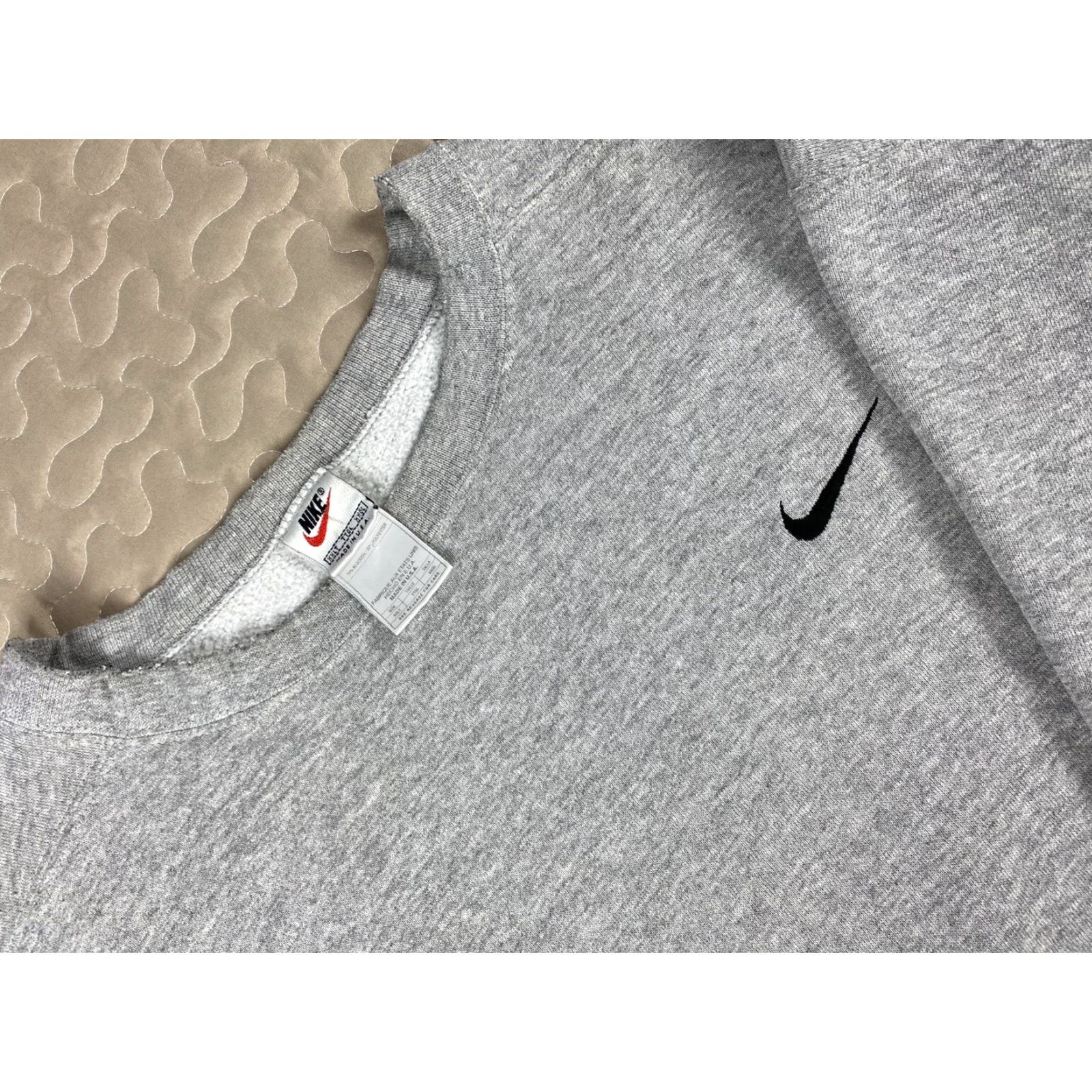 Nike Nike Air Small Swoosh Crewneck Sweatshirt 2XL Tall Heather Gray Travis Scott Mens Size US XXL / EU 58 / 5 - 3 Thumbnail