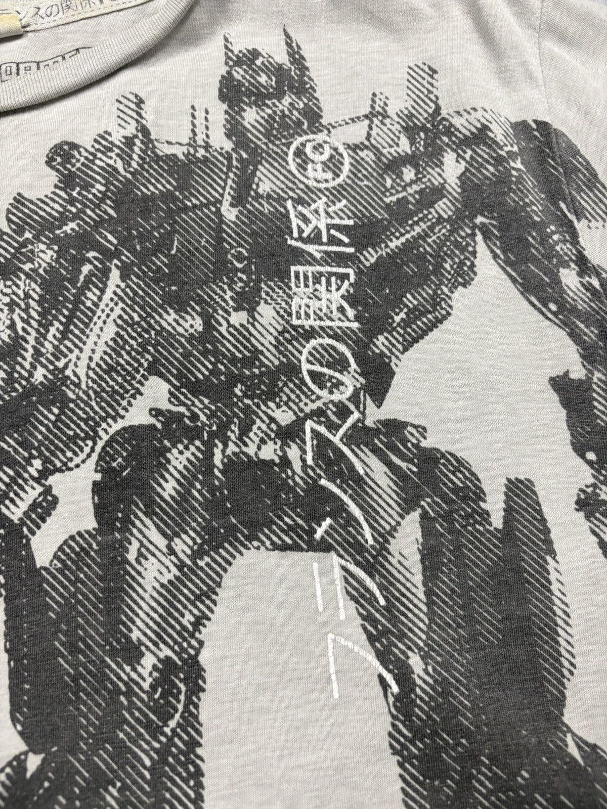 FCUK Transformers x FCUK Graphic T Shirt 2007 Hasbro Movie Promo Size US M / EU 48-50 / 2 - 8 Thumbnail