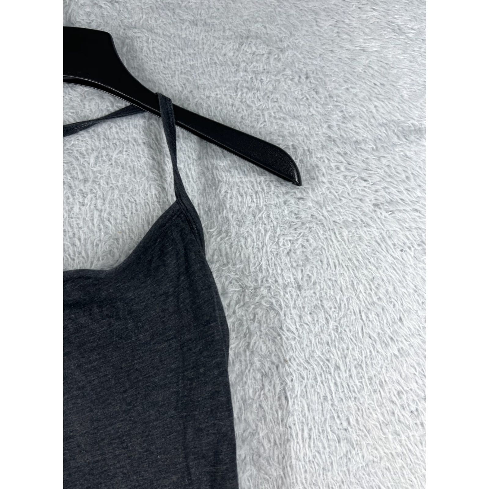 Lululemon Lululemon Shirt Women 6 Gray Tank Built In Bra Gym Run Yoga Workout reading Size M / US 6-8 / IT 42-44 - 2 Thumbnail