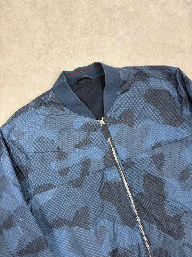 Gucci SS2010 Gucci Navy Camo Bomber Jacket Size US M / EU 48-50 / 2 - 5 Thumbnail