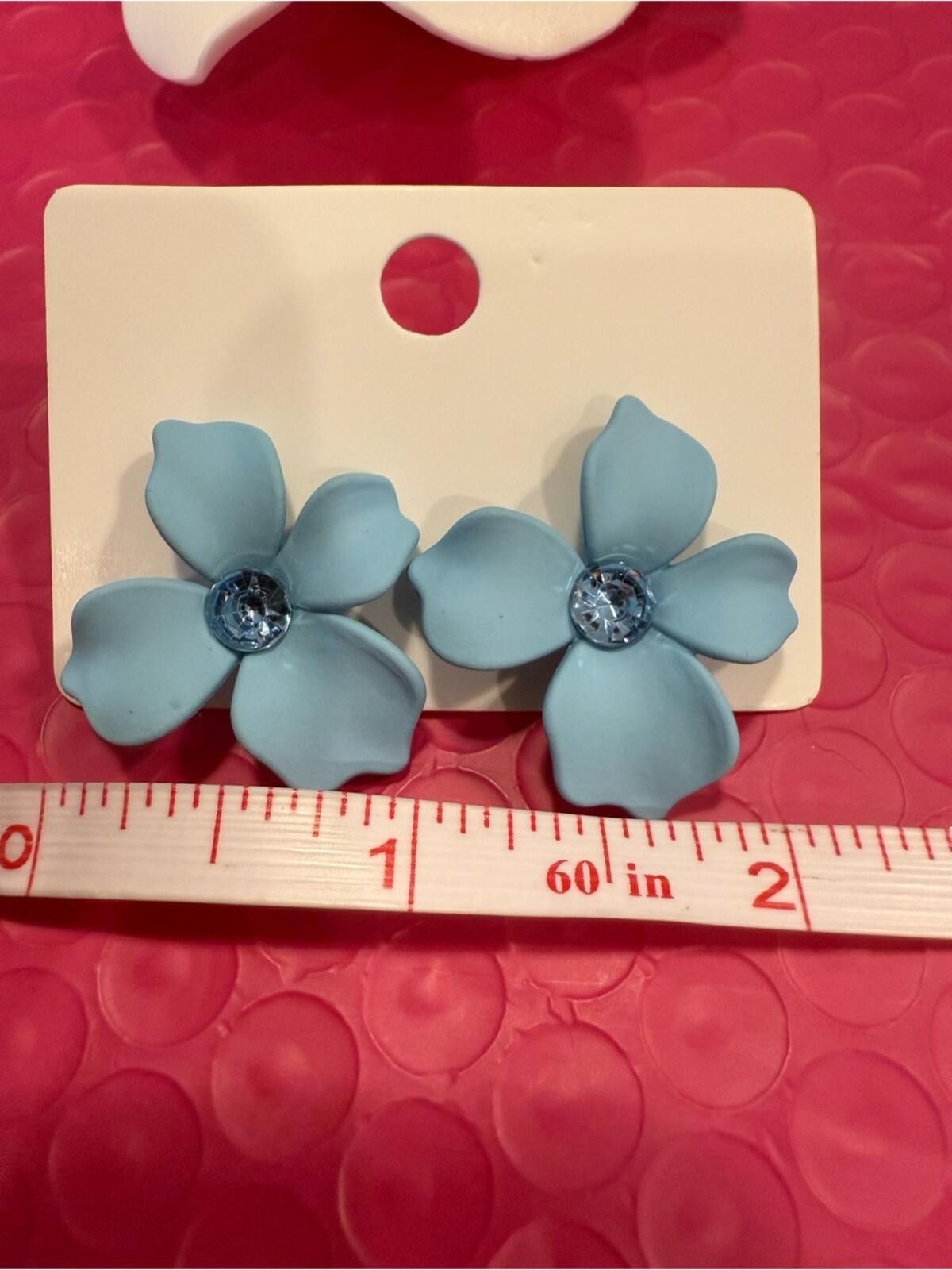 Other Tropical Hawaiian floral rhinestone earrings & hair clip set Size ONE SIZE - 7 Thumbnail