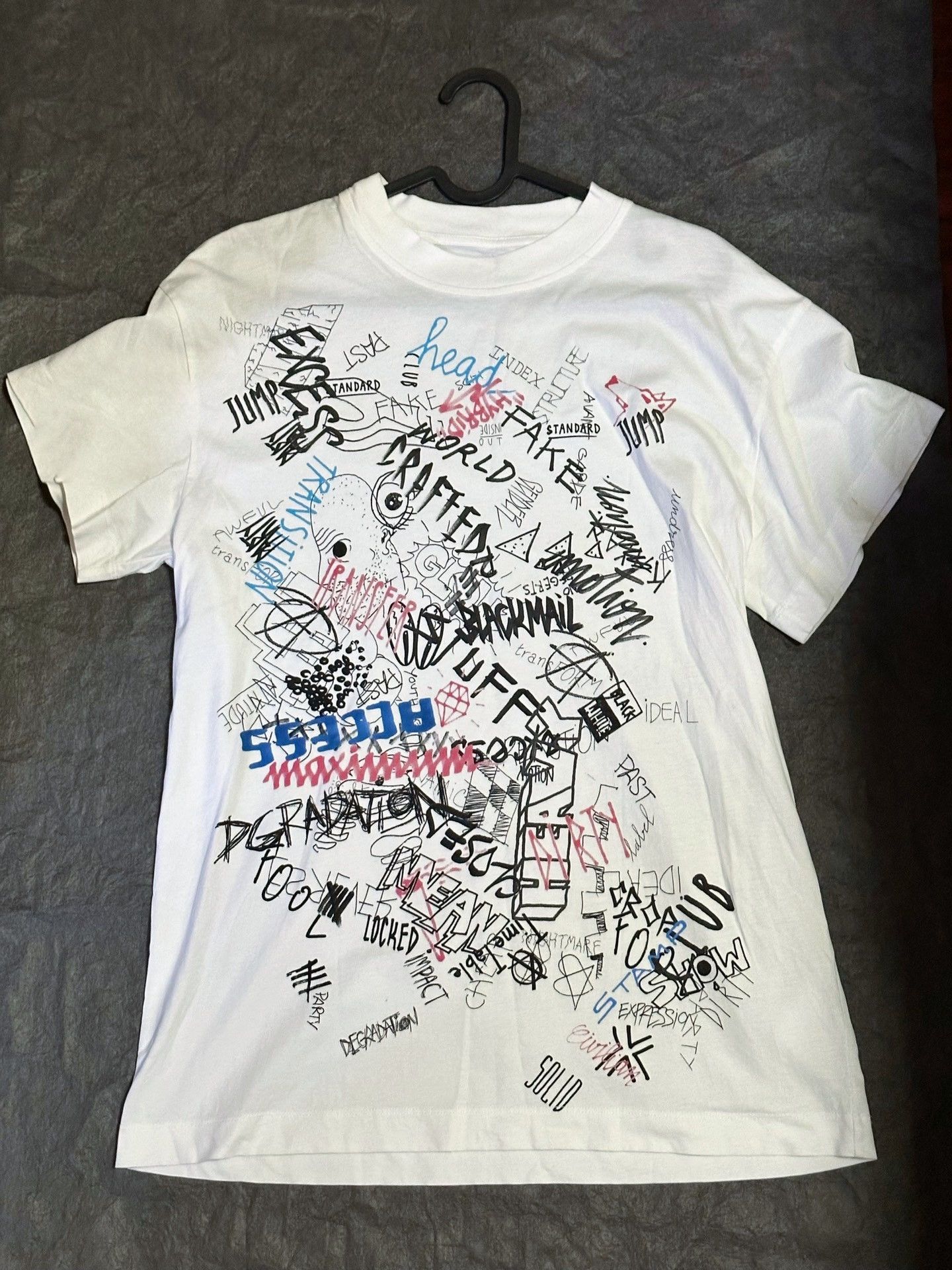 Maison Margiela Maison Margiela Graffiti short sleeves logo short sleeves 2 Size XXS / US 00 / IT 34 - 1 Thumbnail