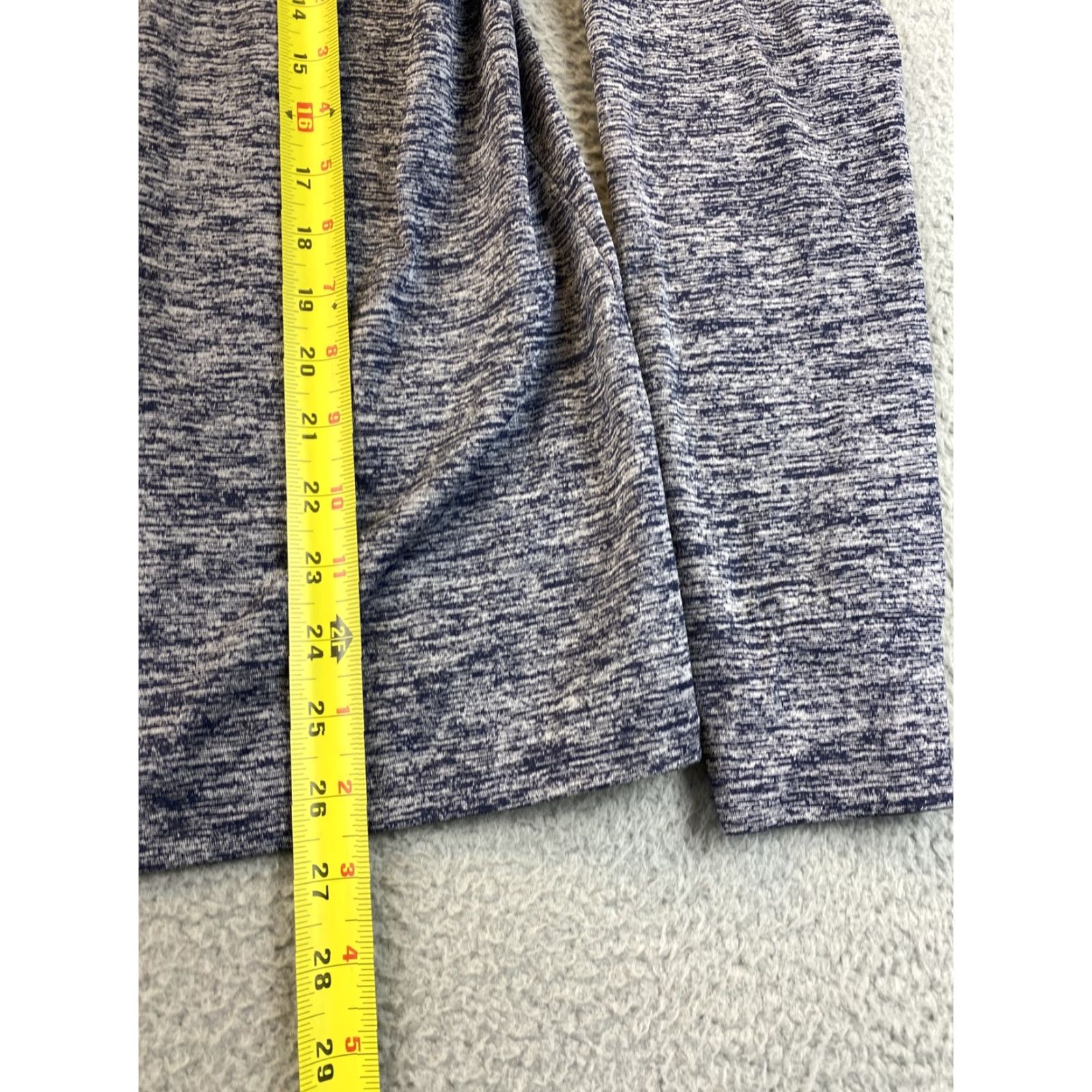 Under Armour Under Armour HeatGear L Mens Training T Shirt 1/4 Zip Long Sleeve Gray 75-28 Size US L / EU 52-54 / 3 - 6 Thumbnail