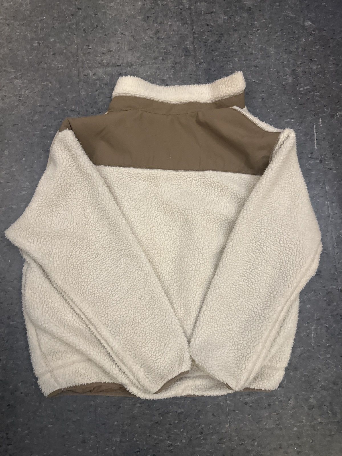 CHOCOOLATE RARE HK Fleece Jacket Size US L / EU 52-54 / 3 - 2 Thumbnail