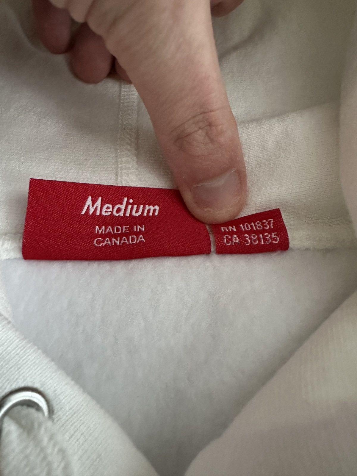 Supreme Supreme Box Logo Hoodie FW25 White/Pink Size US M / EU 48-50 / 2 - 4 Thumbnail