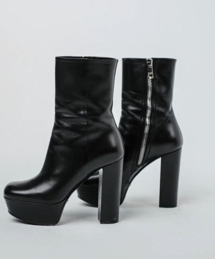 Gucci Gothic Princess Heels