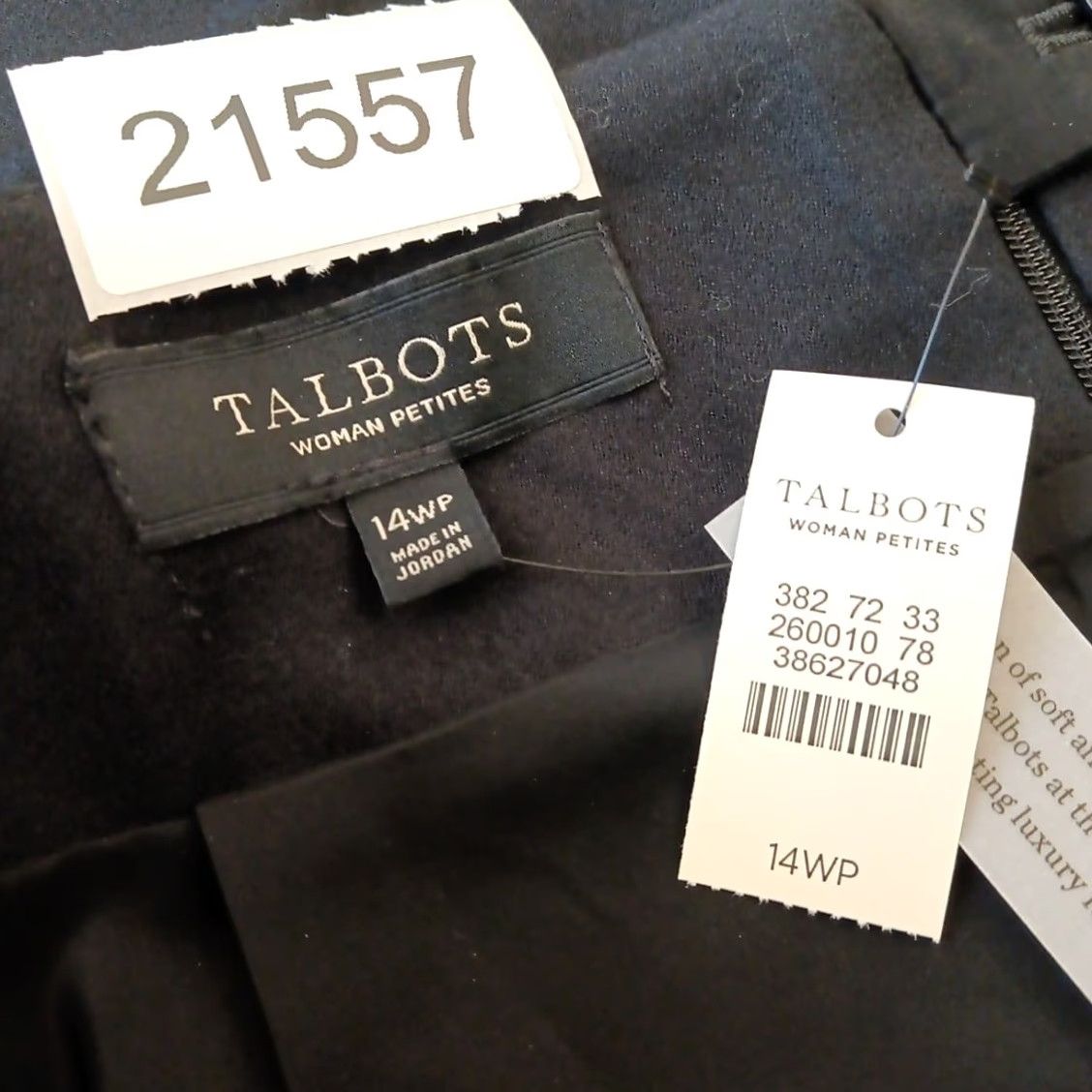Talbots Talbots Skirt Women 14W 14WP Wool Black Knee Length Lined Pencil Straight Vintage No N/A Size 36" / US 14 / IT 50 - 7 Thumbnail