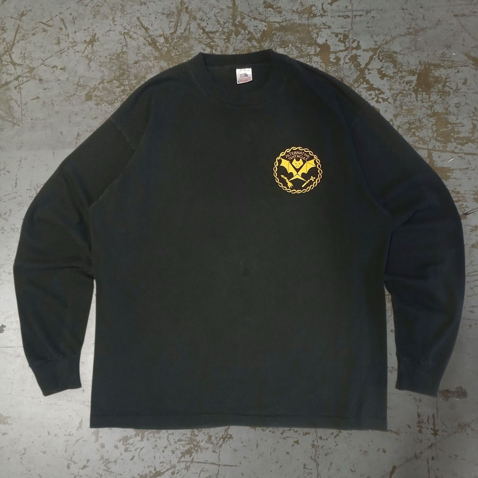 Fruit Of The Loom Vtg 90s Alternative Tentacles Long Sleeve Logo Tee Size XL Size US XL / EU 56 / 4 - 1 Thumbnail