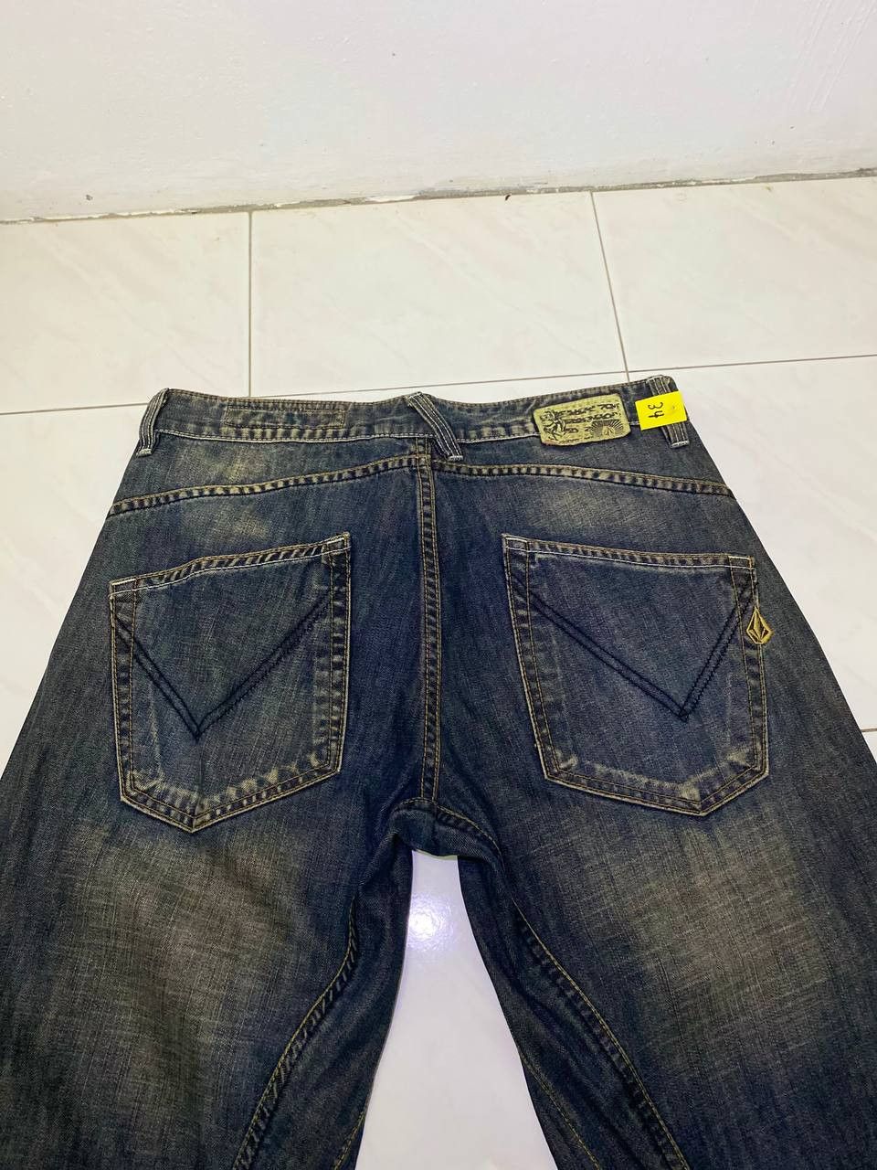 Volcom vintage volcom stone denim nice design made in usa Size US 34 / EU 50 - 10 Thumbnail