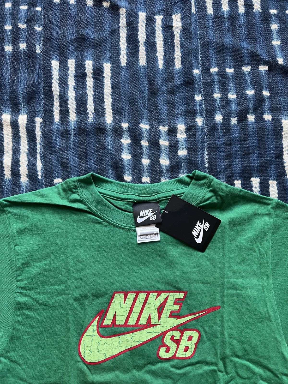 Nike Nike SB 1st Cement Logo Tee Size US S / EU 44-46 / 1 - 3 Thumbnail