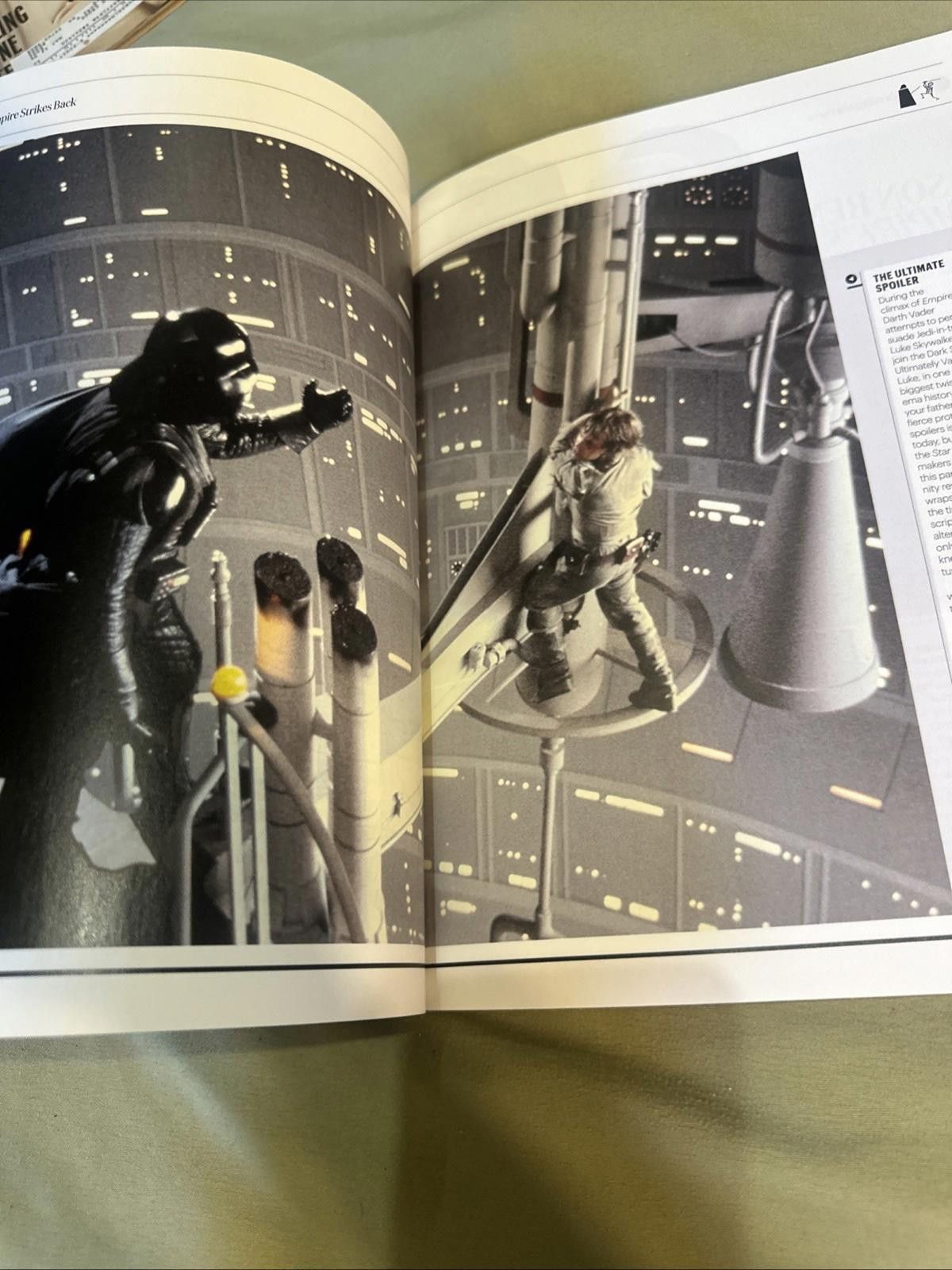 Designer The Ultimate Guide to Star Wars Collector's Edition Size ONE SIZE - 4 Thumbnail