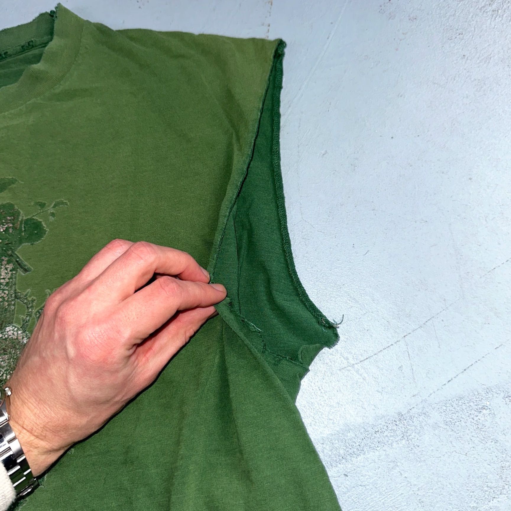 Thrasher VINTAGE T Shirt Seattle Birdhouse Chopped Sleeves Distressed Graphic Green M Mens Size US M / EU 48-50 / 2 - 4 Thumbnail