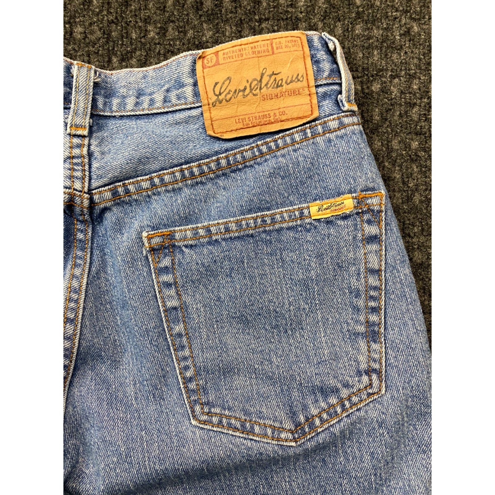 Levi's VINTAGE Levi’s SIGNATURE Jeans Regular Bootcut 32 x 29 Men Blue Cotton Denim 90s Grunge Skater Distressed Pocket 5-Pocket Hemmed 29” Black? Size US 32 / EU 48 - 2 Thumbnail