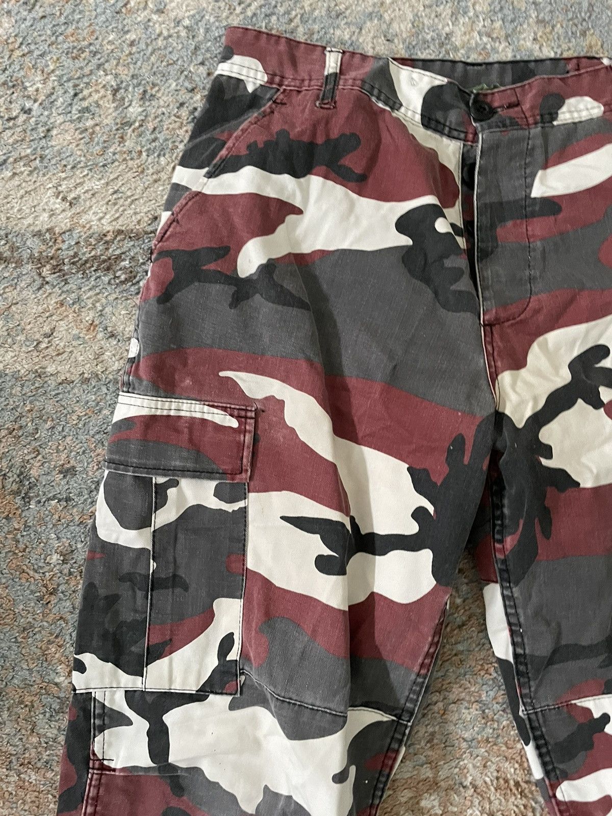 Vintage VTG baggy camo cargo pants 32x29 faded red grey white Size US 32 / EU 48 - 2 Thumbnail