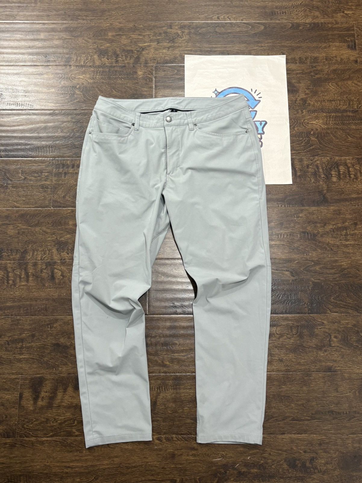 Lululemon LULULEMON SLIM FIT PANTS 34W Size US 34 / EU 50 - 1 Thumbnail