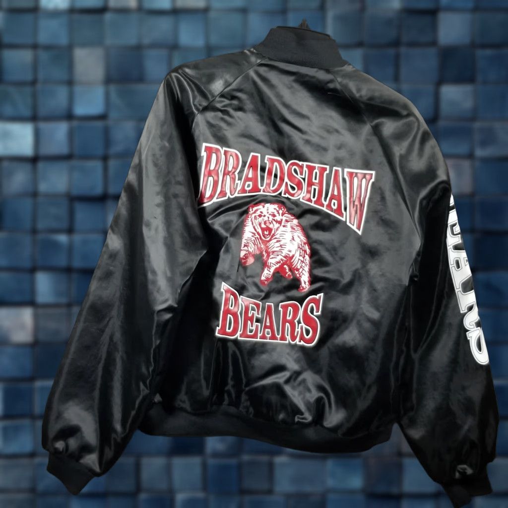 Vintage VINTAGE Nasco Black Satin Bomber Jacket Men Large 90s Bradshaw Bears Army Music Size US L / EU 52-54 / 3 - 1 Thumbnail