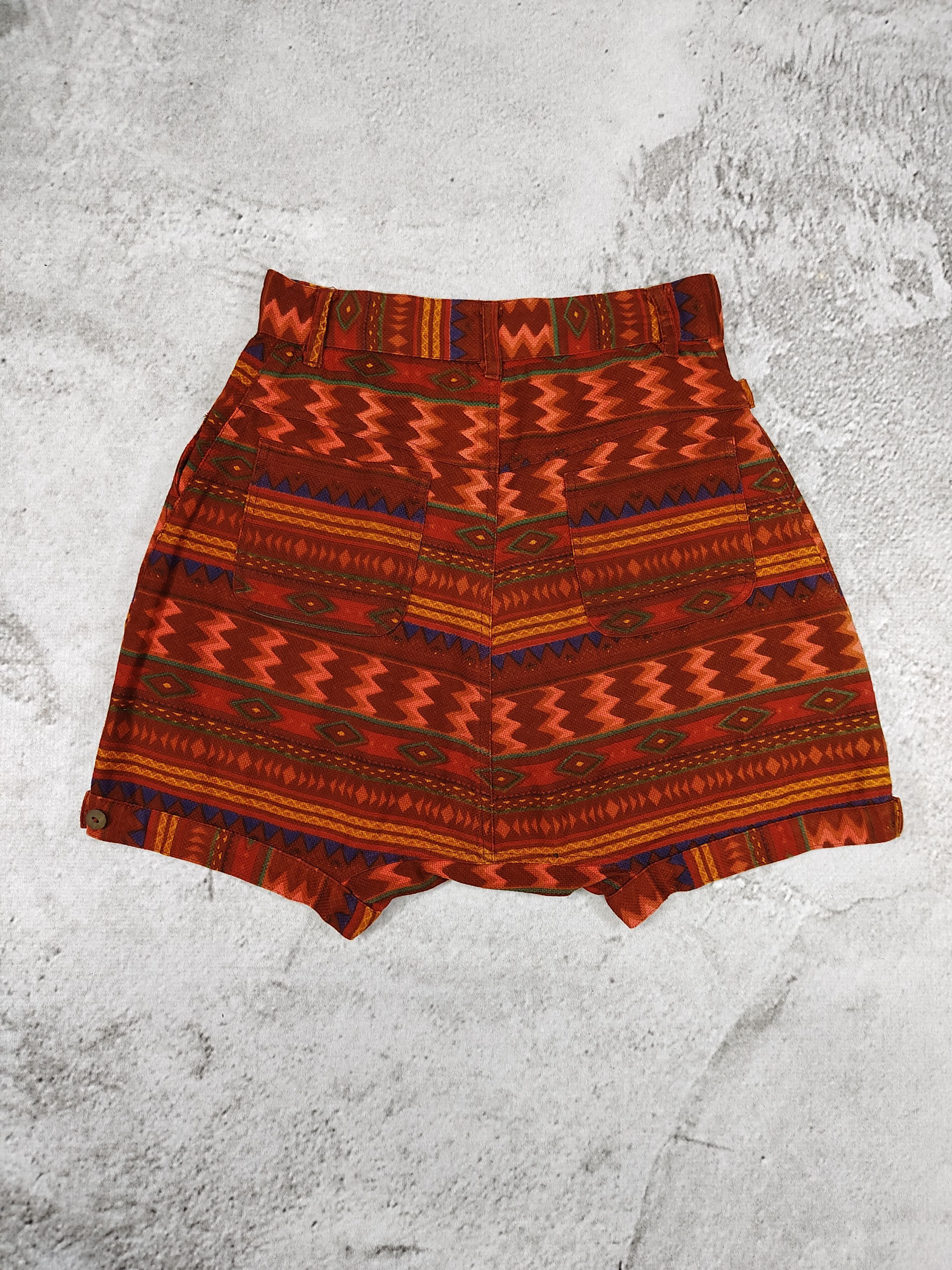 Japanese Brand Yul- Bohemian Retro Hippie Tribal Aztec High Waist Shorts Size 29" - 7 Thumbnail