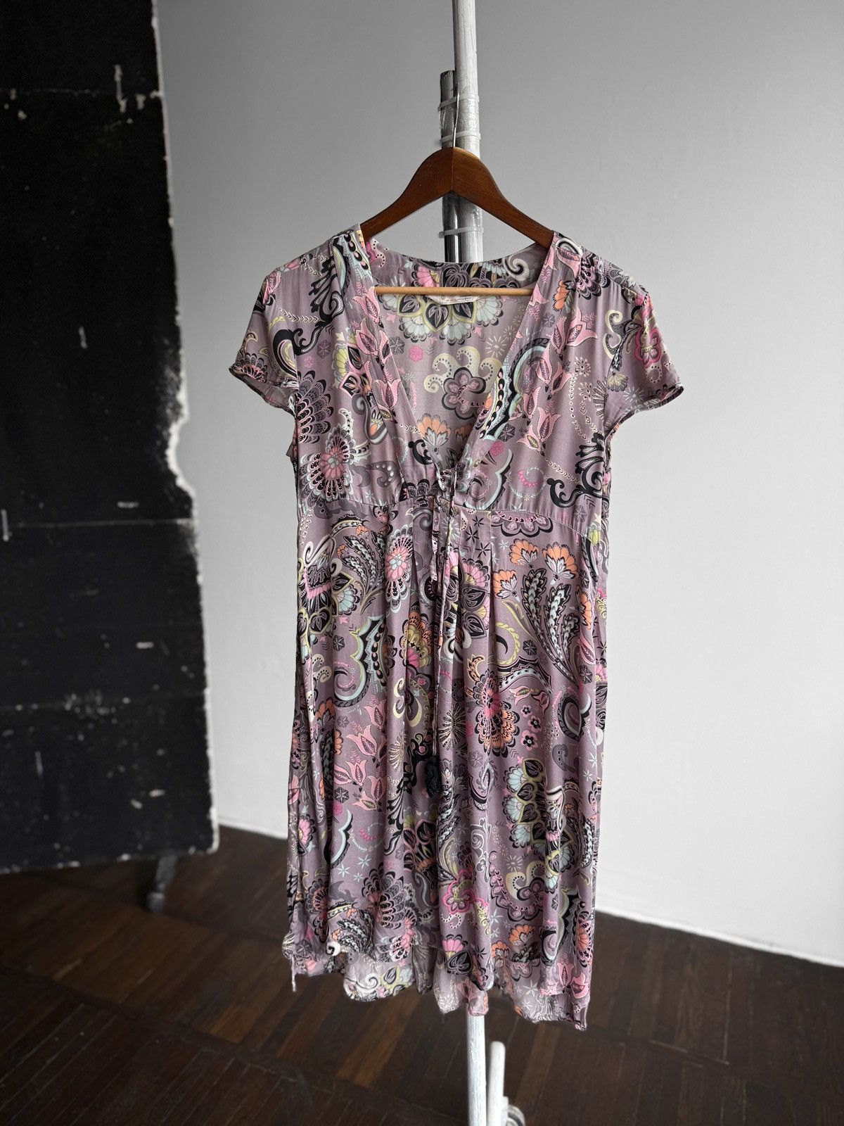 Odd Molly Odd Molly Womens Multicolor Paisley Boho Dress SS V-Neck Size M / US 6-8 / IT 42-44 - 1 Thumbnail