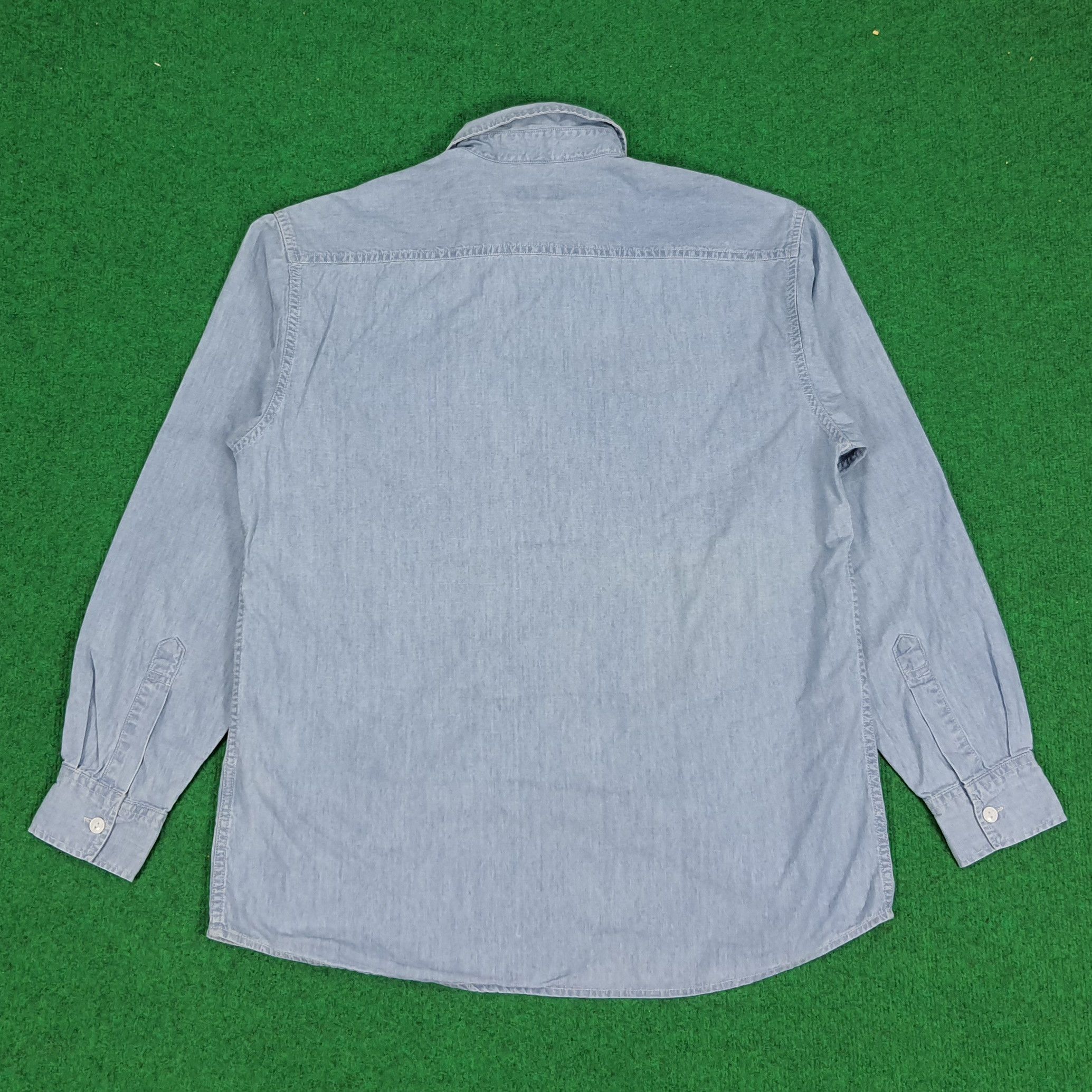 Levi's × Vintage Vintage Levi's Jeans for Women Long Sleeve Shirt Size M / US 6-8 / IT 42-44 - 3 Thumbnail