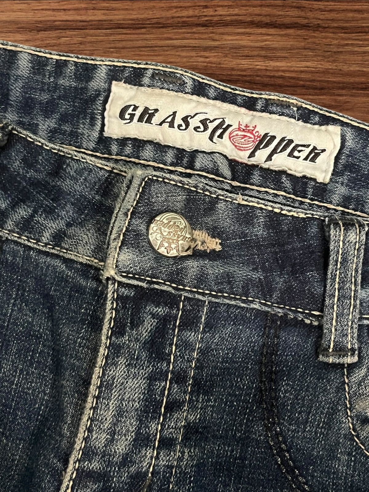 Ed Hardy ⚡️Insane⚡️Grashopper Skull Trinity Embroidered Rip Flare Jeans Size US 29 - 19 Thumbnail