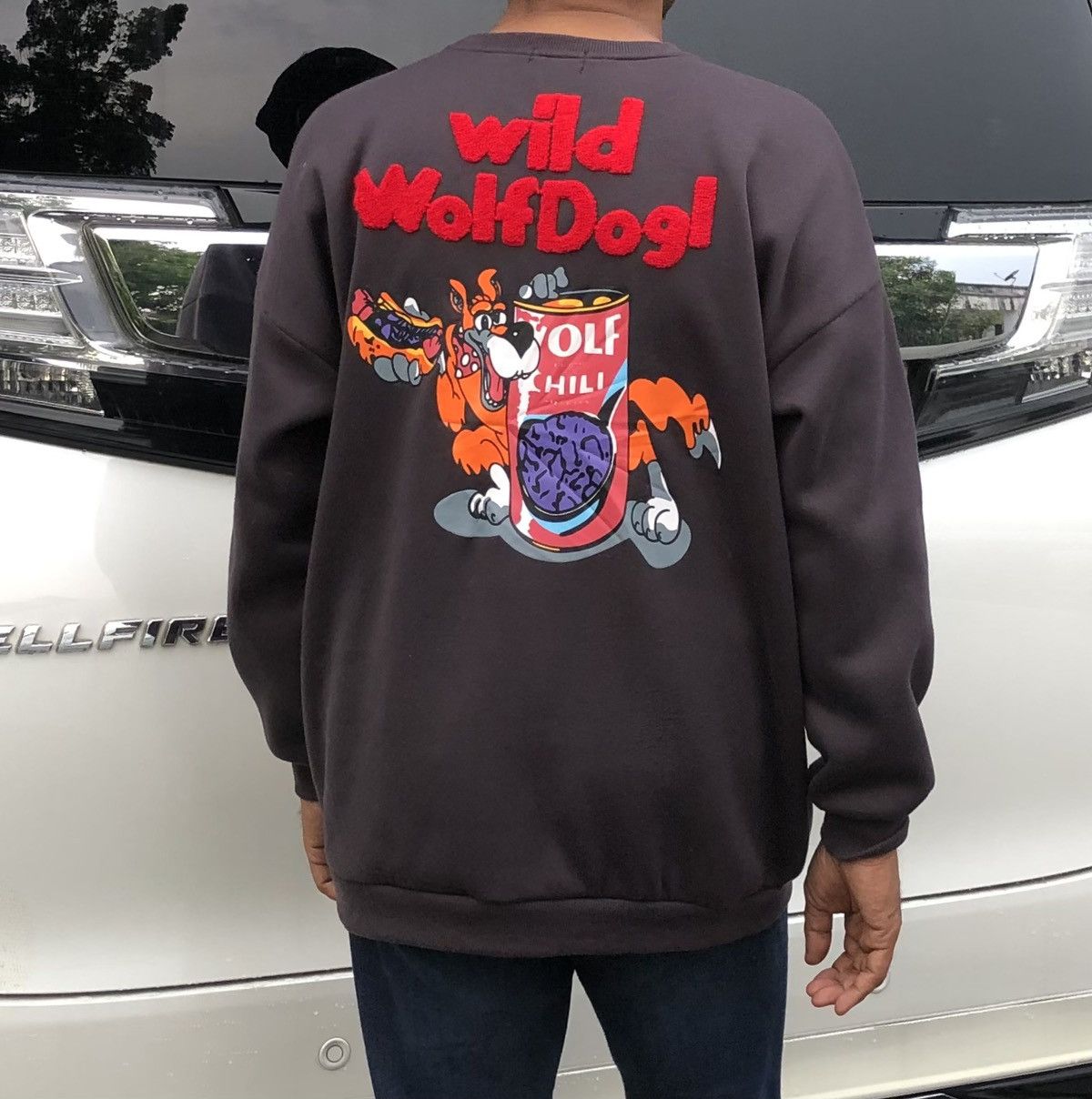 Japanese Brand WolfDog Embroidered Loose Sweatshirt for Men and Women Size US M / EU 48-50 / 2 - 10 Thumbnail