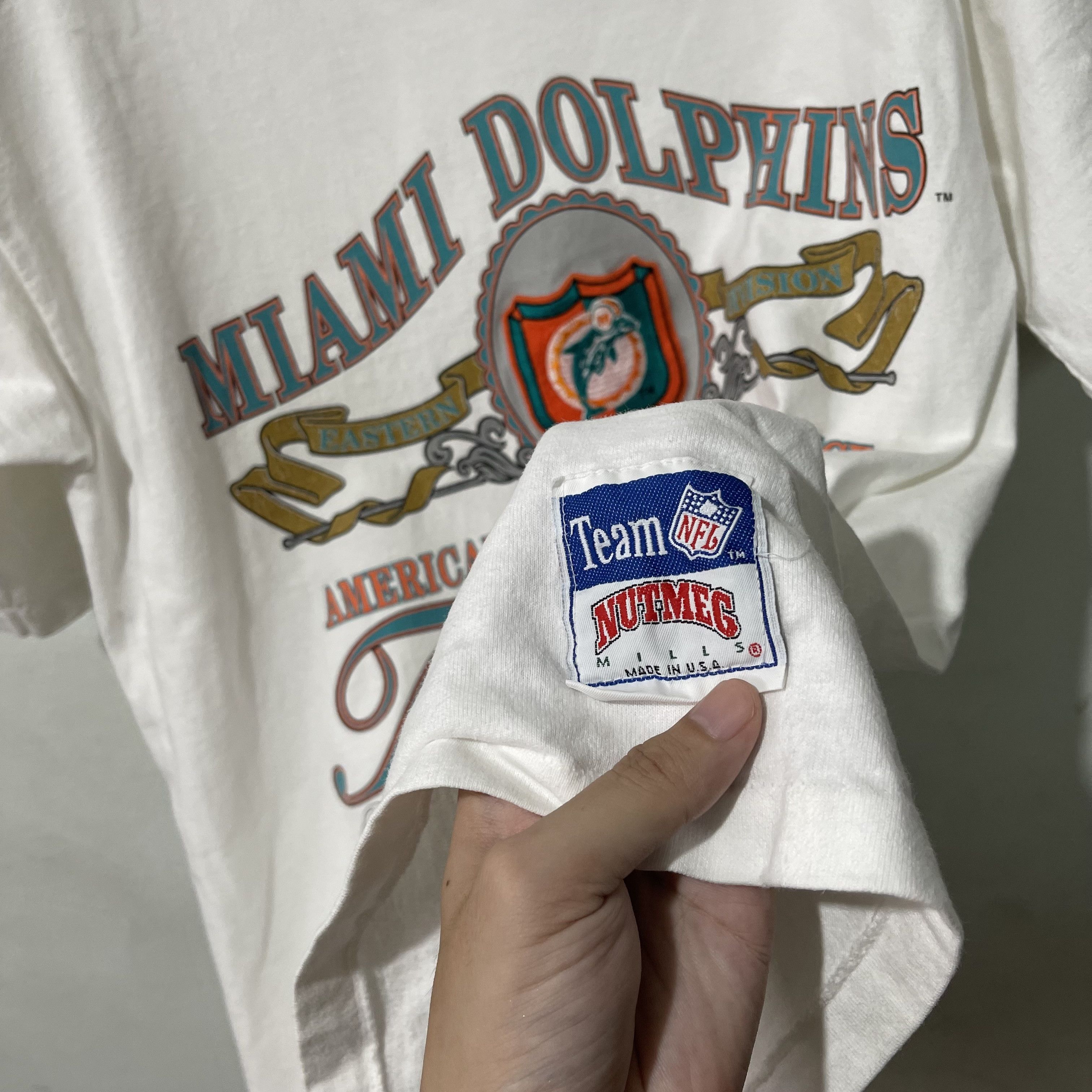 NFL Vintage 90s Miami Dolphins T-Shirt Size US L / EU 52-54 / 3 - 4 Thumbnail