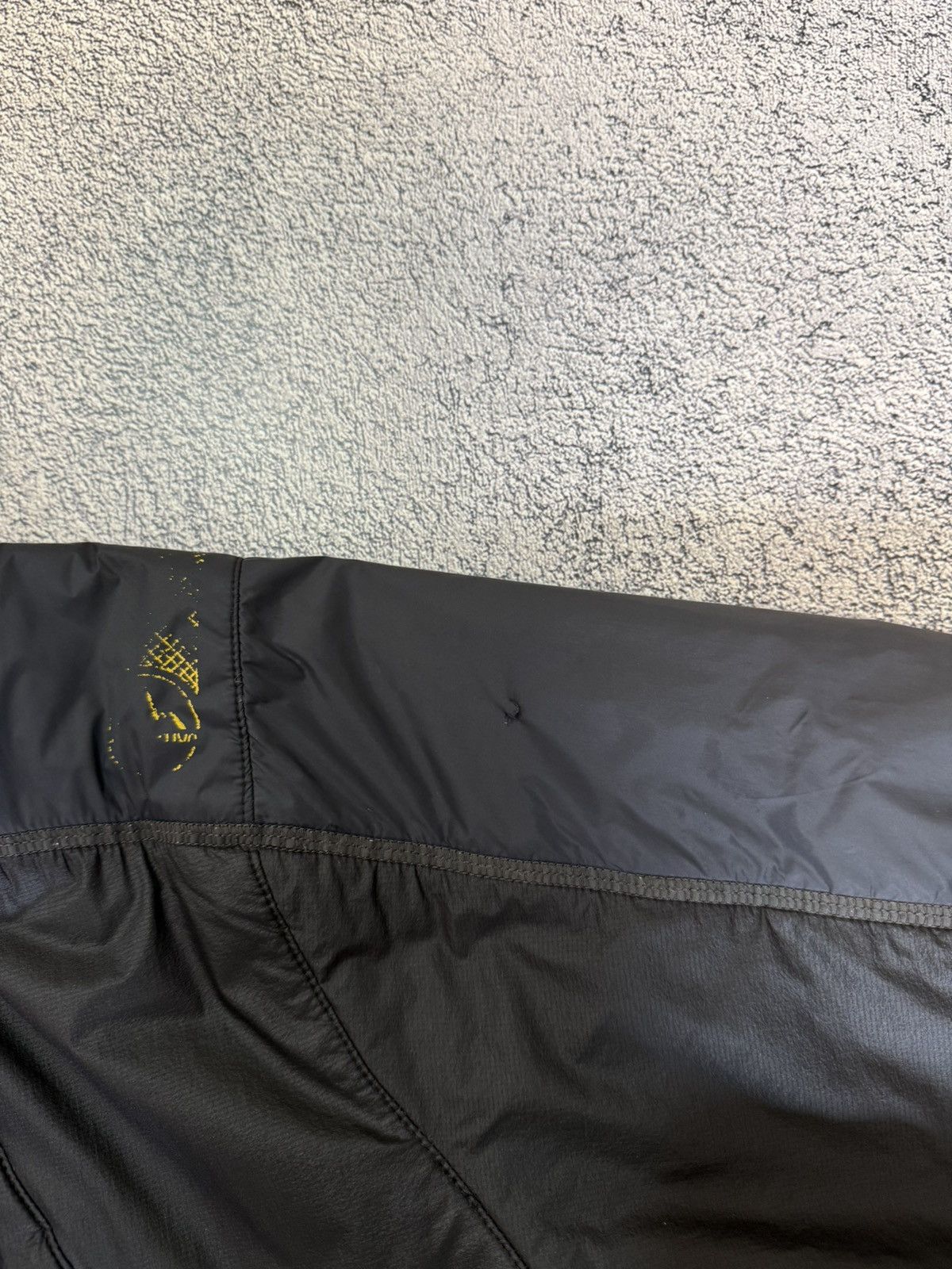 La Sportiva La Sportiva Pegasus 2.0 Primaloft Jacket Ripstop Outdoor Men Size US L / EU 52-54 / 3 - 18 Thumbnail