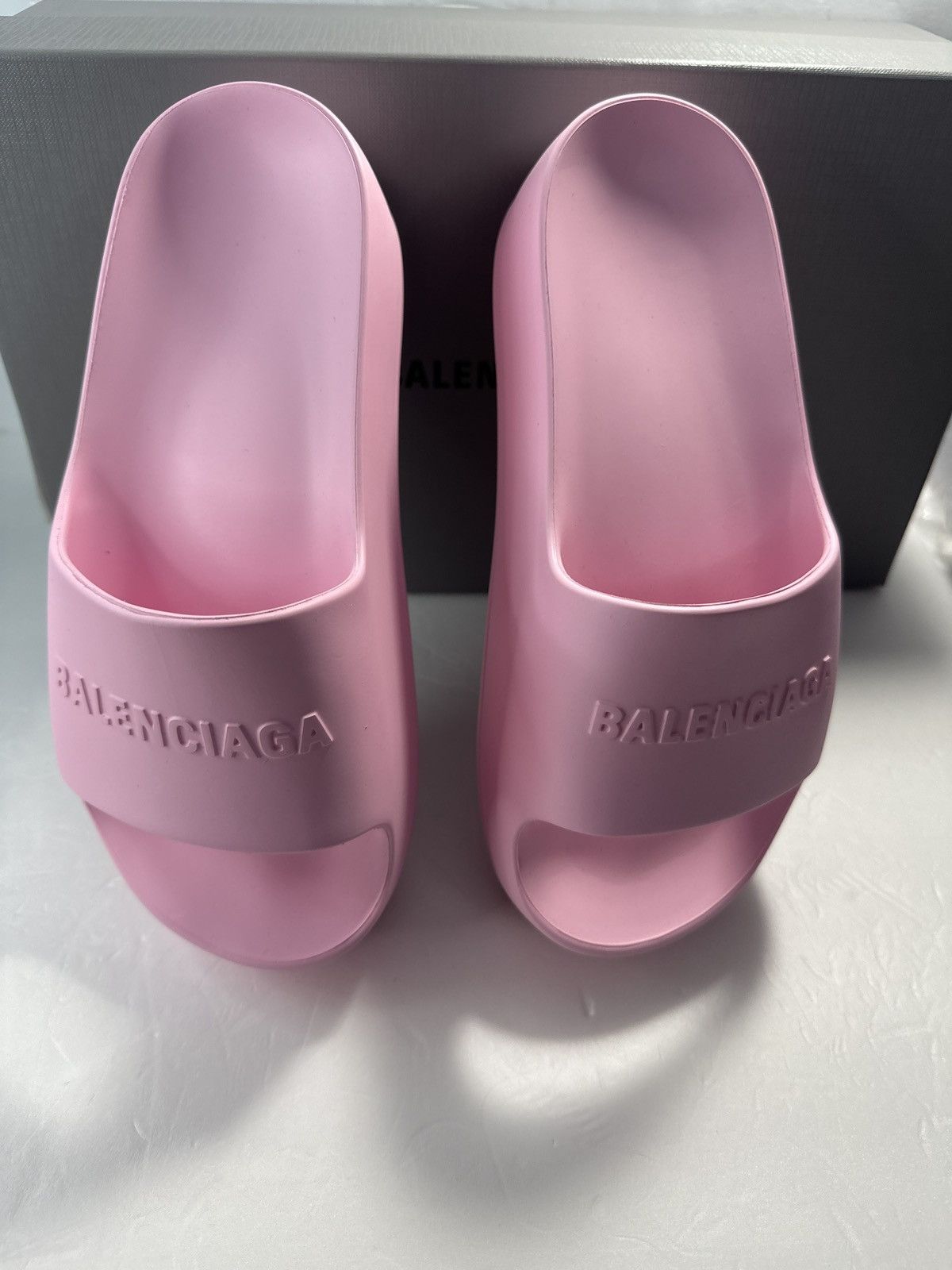 Balenciaga Balenciaga WOMEN'S CHUNKY SLIDE SANDAL Size US 7 / IT 37 - 15 Thumbnail