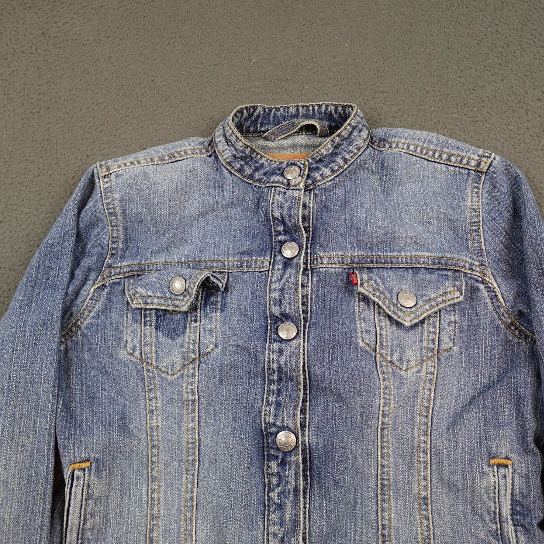 Levi's VINTAGE Levis Denim Jacket Womens Small Blue Fitted Trucker Button Front Mandarin Size S / US 4 / IT 40 - 4 Thumbnail