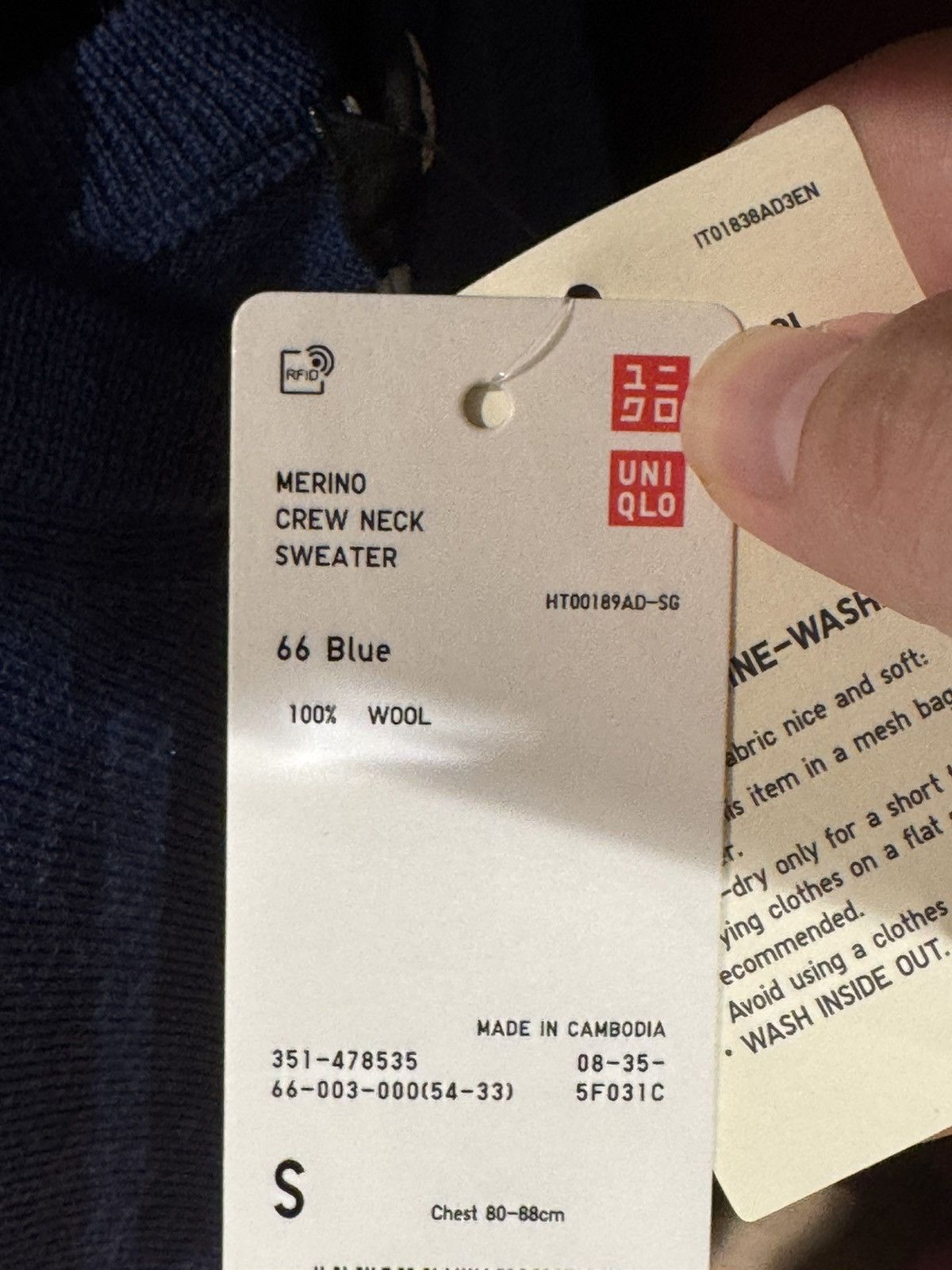 Uniqlo Uniqlo Merino Crew Neck Sweater Size US S / EU 44-46 / 1 - 10 Thumbnail
