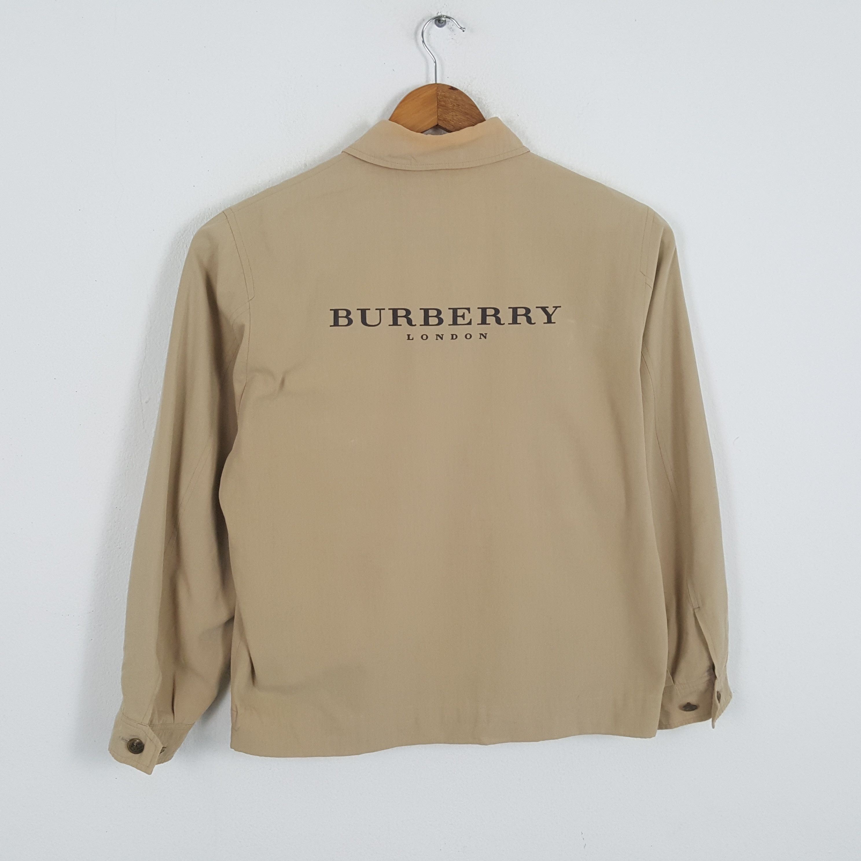 Burberry × Japanese Brand × Vintage Vintage BURBERRY LONDON Fashion Brand Jacket Size US L / EU 52-54 / 3 - 1 Thumbnail