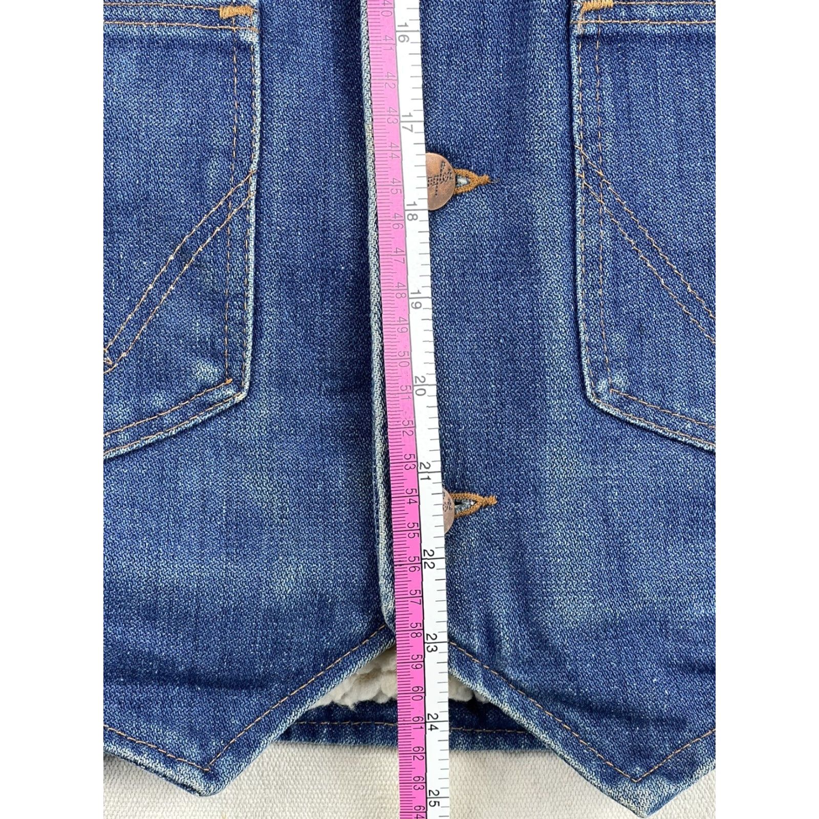 Wrangler VINTAGE Wrangler Denim Jean Vest Blue Sz L USA Sanforized Sherpa Lined 70s 80s Size US 33 - 8 Thumbnail