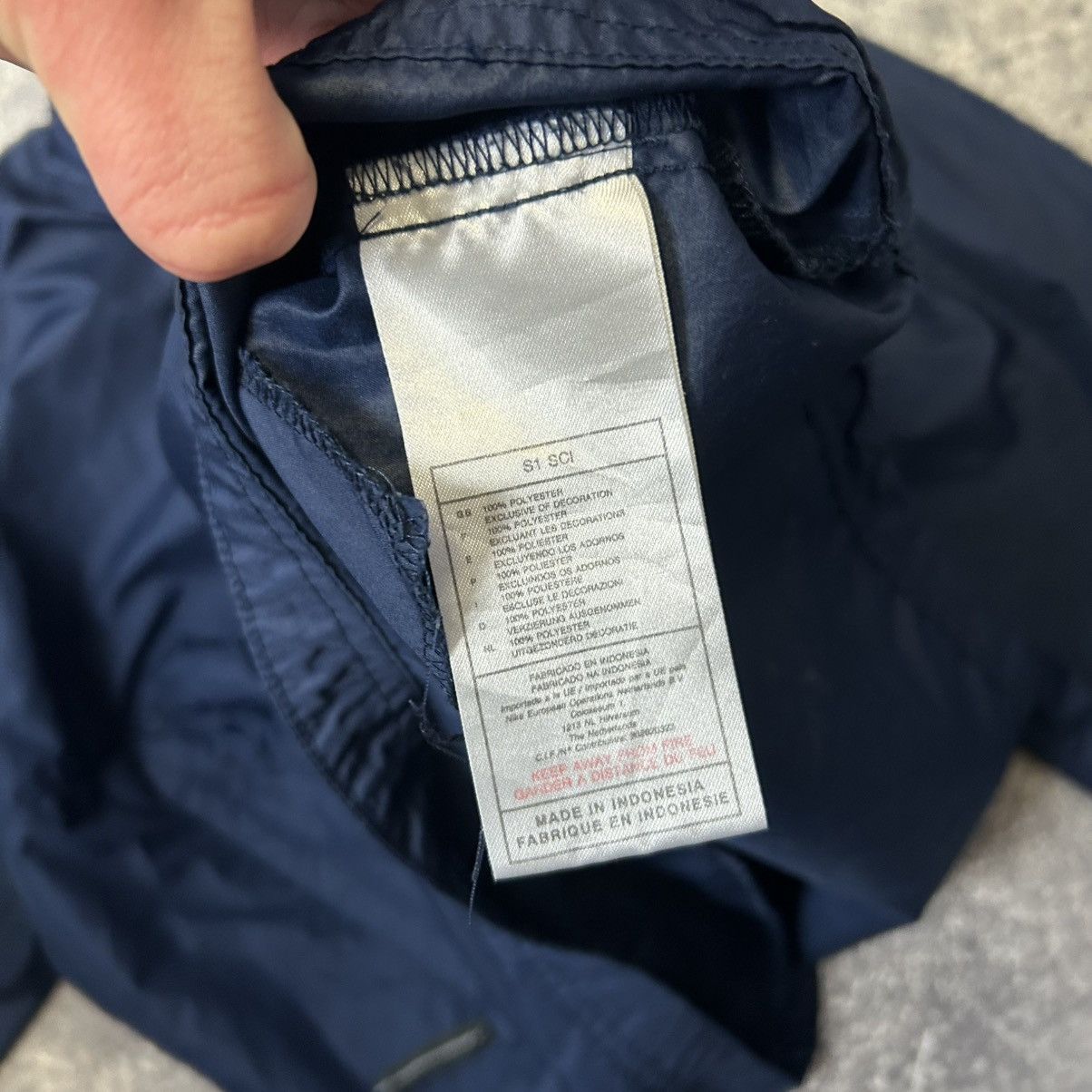 Nike Vintage Nike Small Swoosh 90’s Nylon Anorak jacket Size US S / EU 44-46 / 1 - 9 Thumbnail