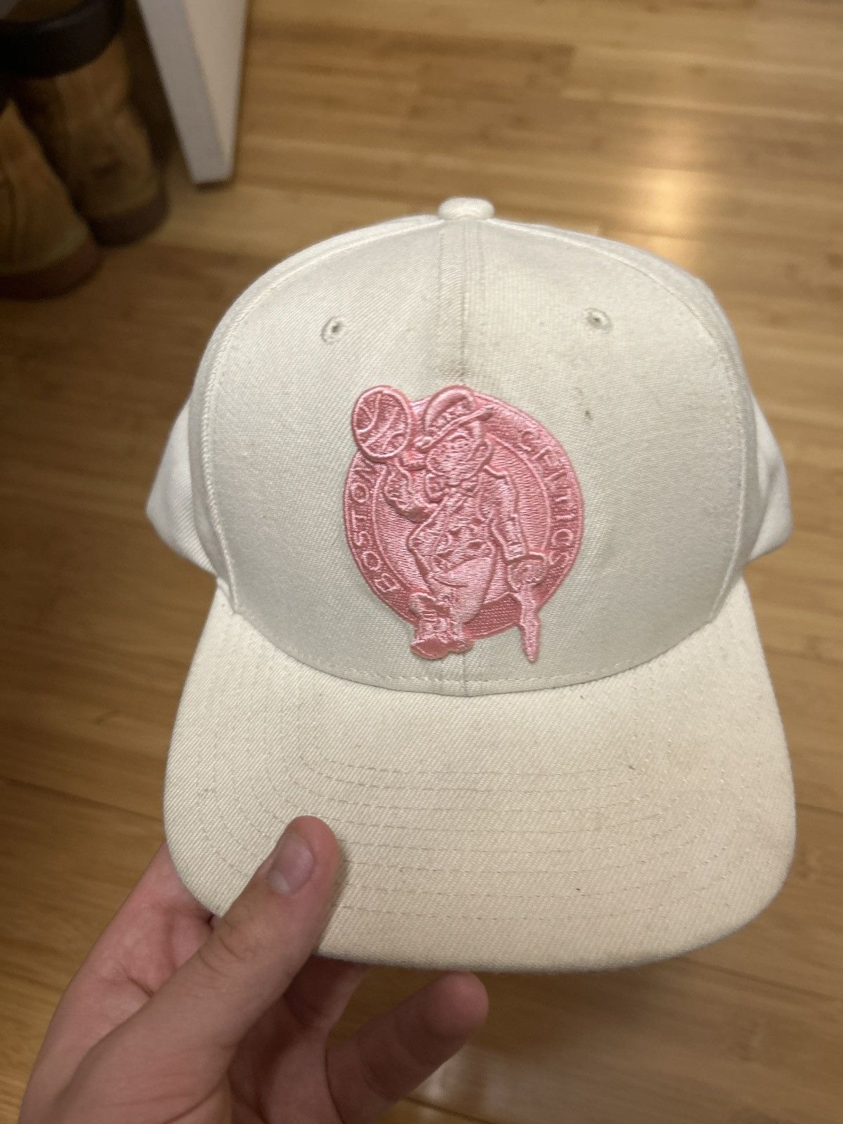 Mitchell & Ness Cream color Celtics cap Size 30 - 1 Thumbnail