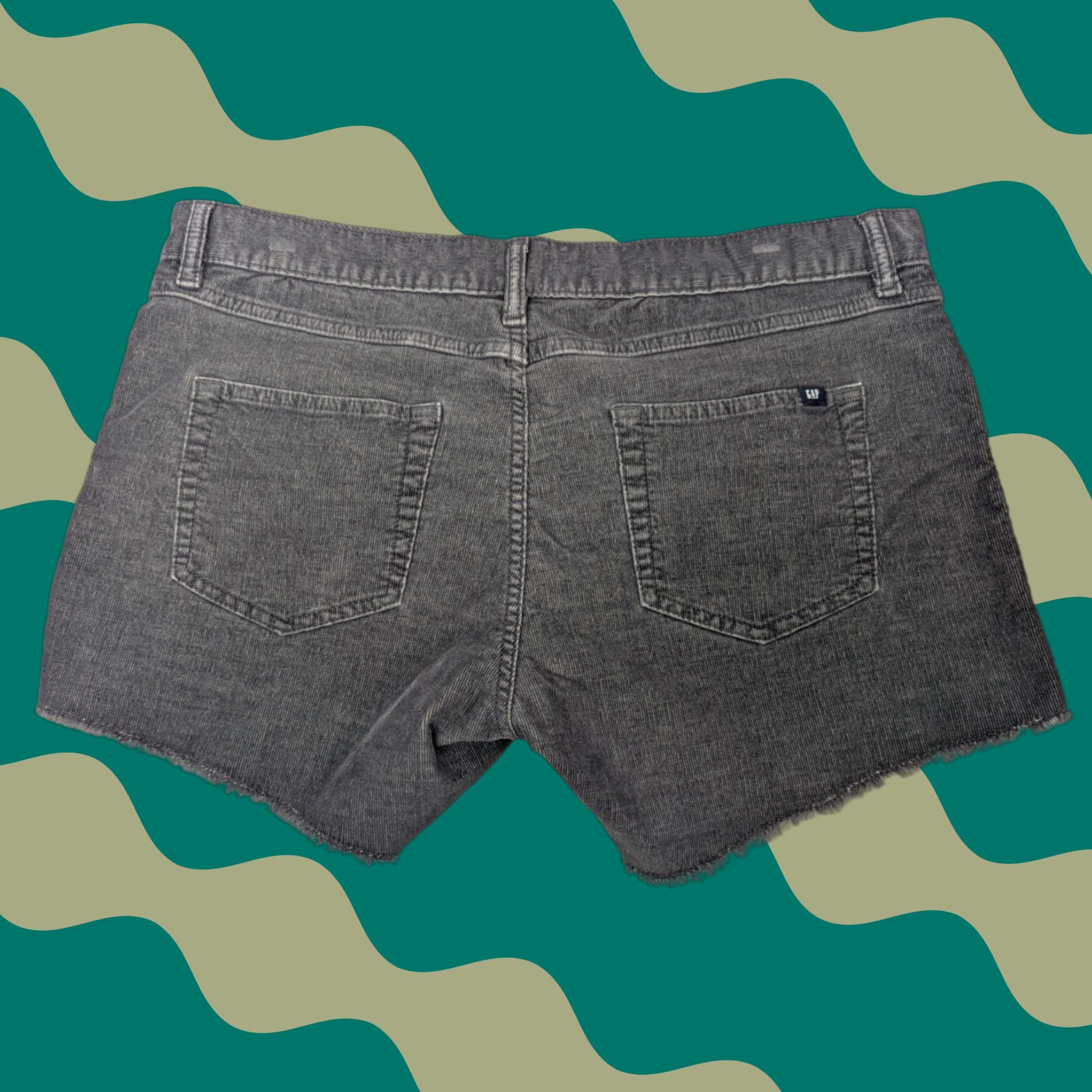 Gap GAP Grey Corduroy Raw Edge Hem Stretch Cut Off Shorts Fringe Women's Size 10 Y2K Size 32" / US 10 / IT 46 - 1 Thumbnail