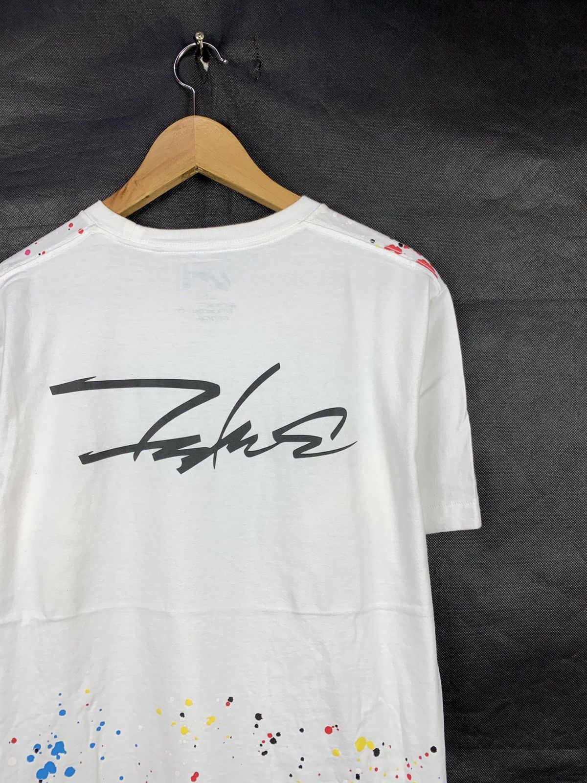 Futura Steals! Futura Script Uniqlo Paint Splash Tee Size US M / EU 48-50 / 2 - 3 Thumbnail