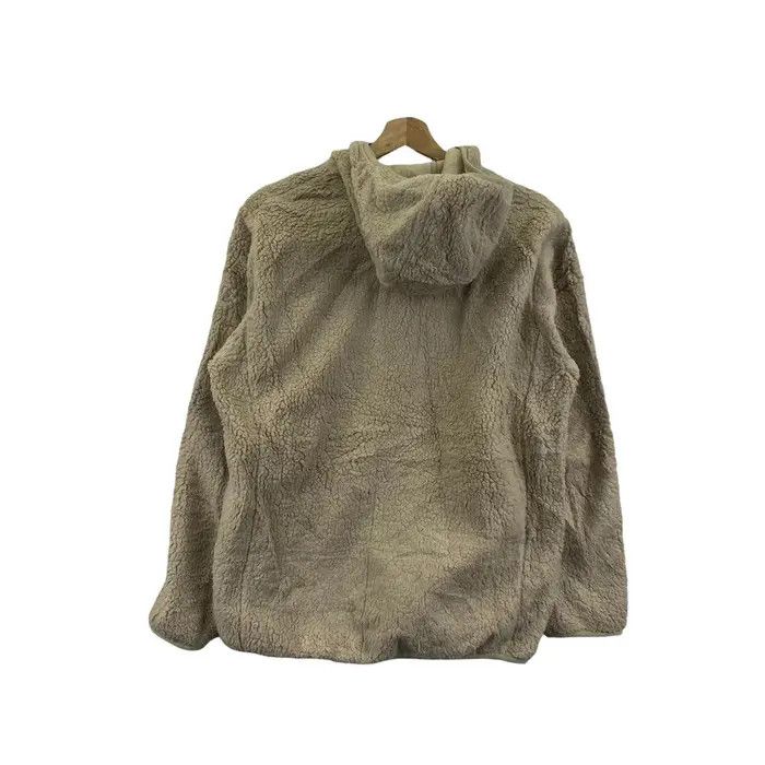 Uniqlo Vtg UNIQLO JAPAN COLLECTION Beige Sherpa Jacket Windbreaker Size US S / EU 44-46 / 1 - 3 Thumbnail