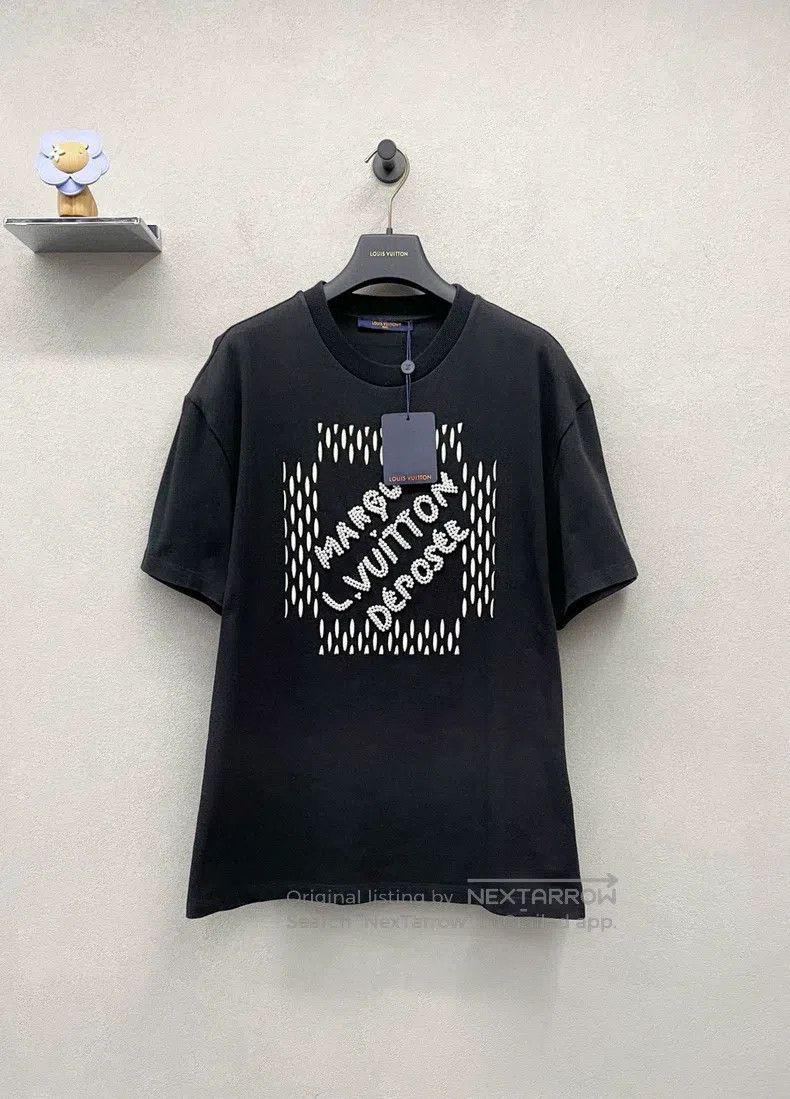 Louis Vuitton Louis Vuitton Fei Dong Co-branded Black Short Sleeve T-Shi Size US L / EU 52-54 / 3 - 1 Thumbnail