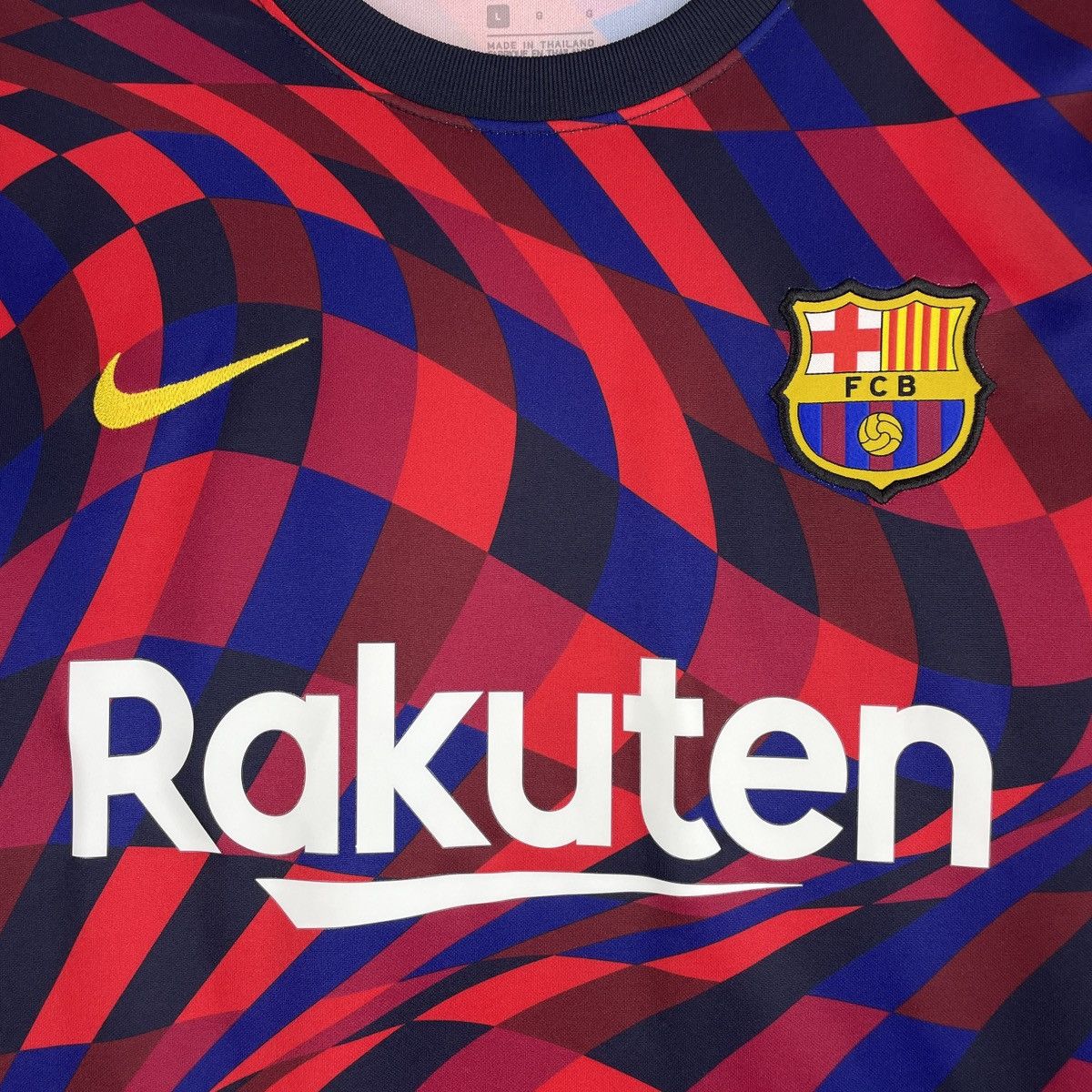 Nike Barcelona Pre-Match Nike Jersey Shirt Men 2020/2021 size L Size US L / EU 52-54 / 3 - 2 Thumbnail