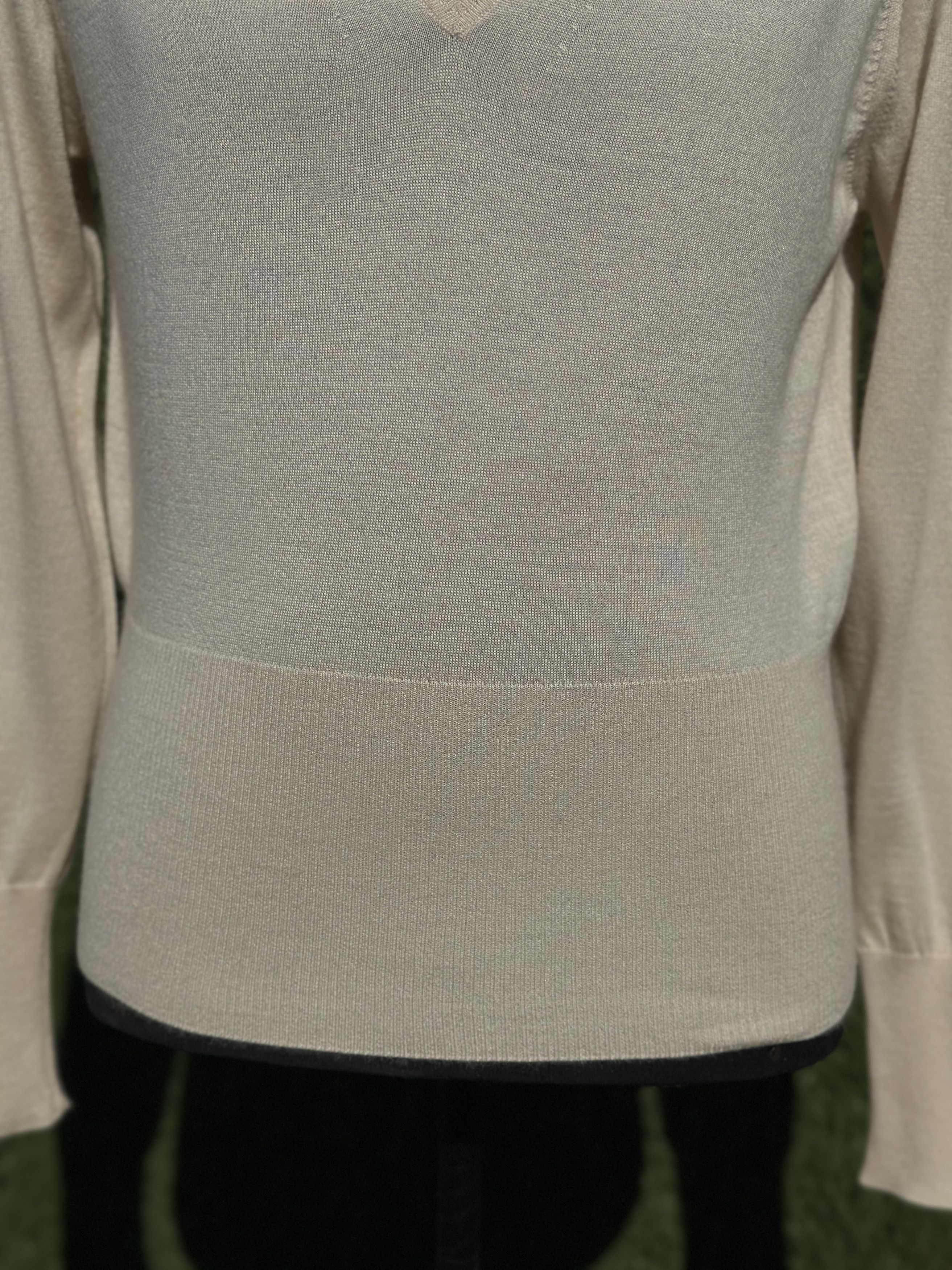 Brunello Cucinelli Brunello Cucinelli Cashmere V-Neck Sweater Tailored Size M Size M / US 6-8 / IT 42-44 - 9 Thumbnail